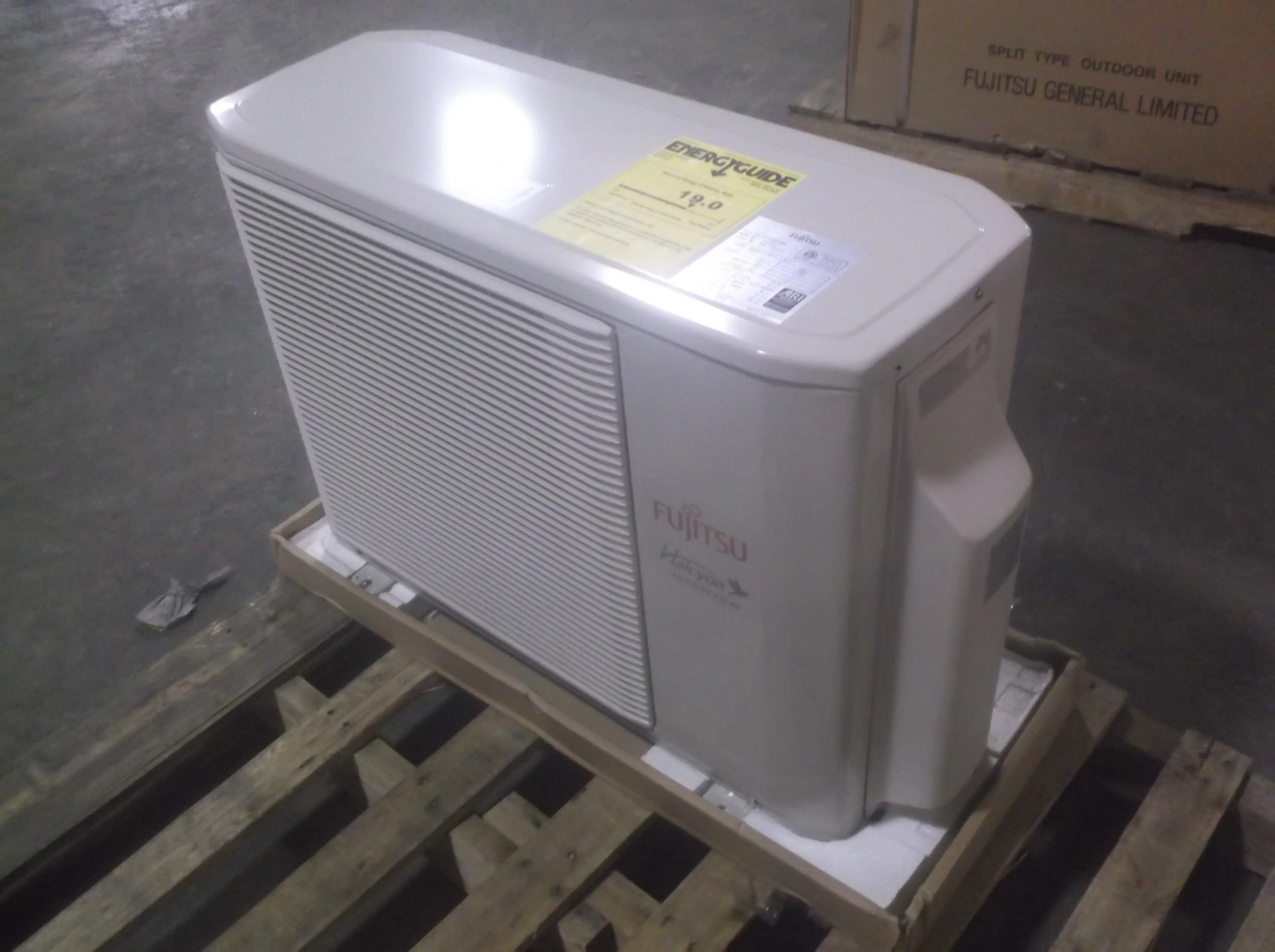 18,000 Btu OD Single-Zone Ductless Inverter Mini-Split AC , 19 Seer 208-230/60/1 R-410A - Image 6