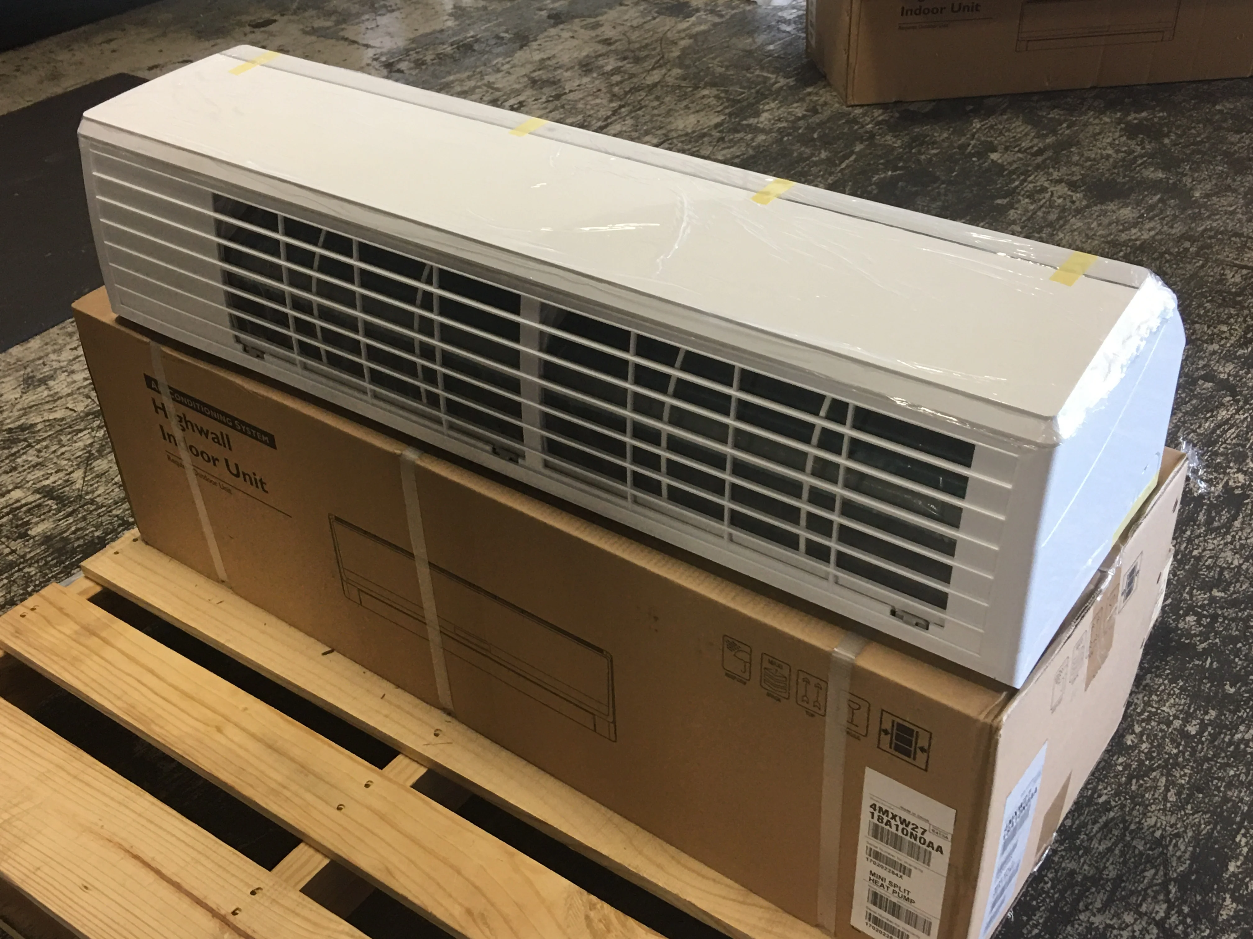 18000 Btu Single-Zone Inverter Indoor Heat Pump Mini Split Unit, 21 Seer 208/230/60/1 R-410A - Image 3