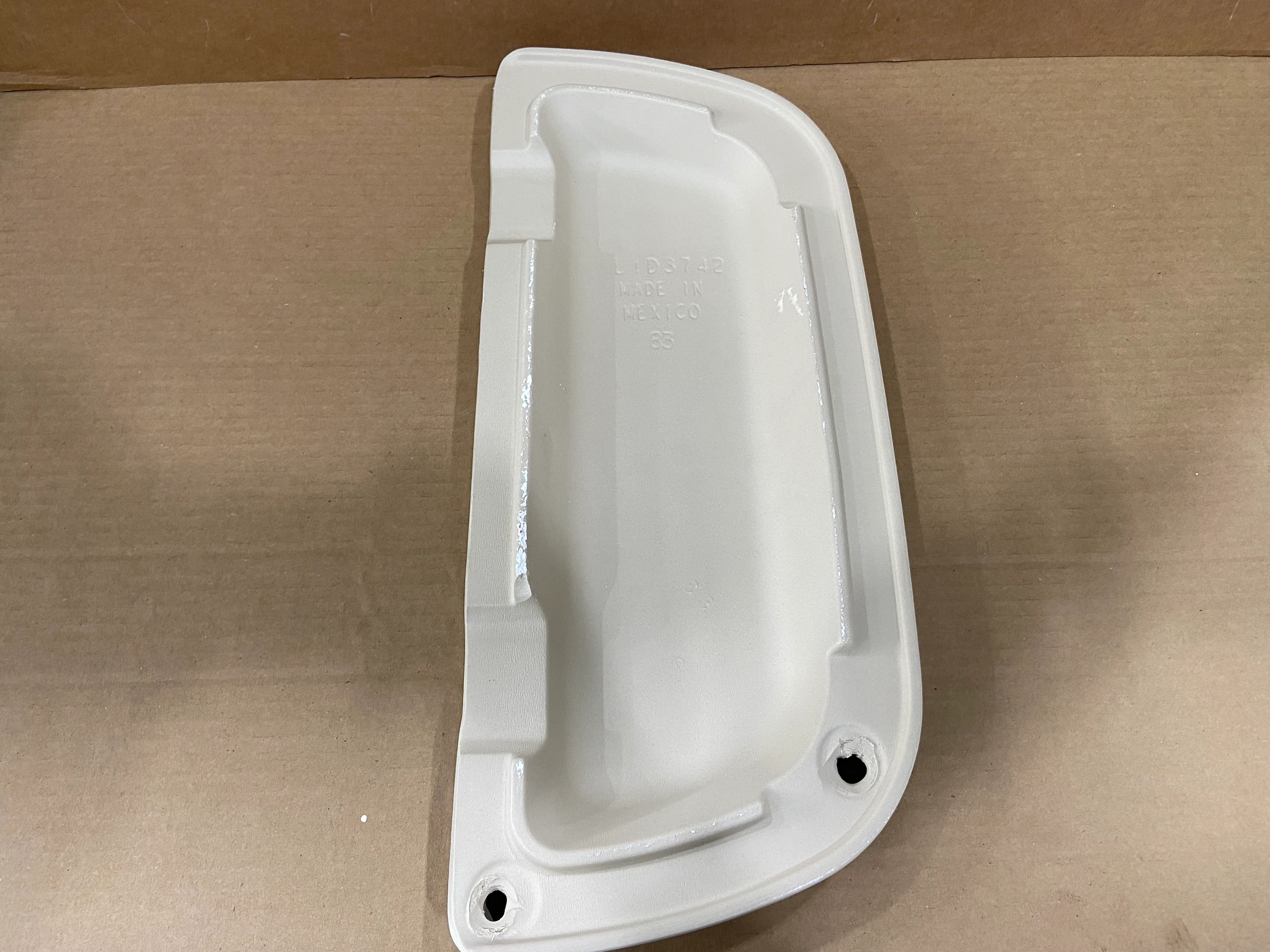 19-1/2" BONE COLONY TANK COVER - Image 3