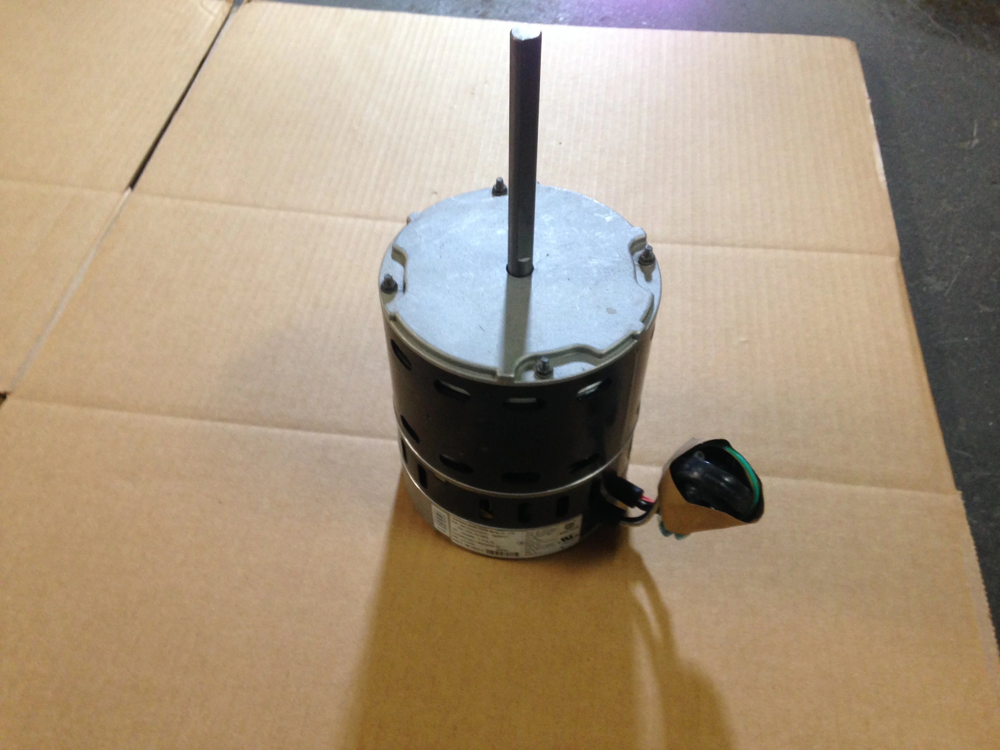 1HP ECM Direct Drive Blower Motor 208-230/50-60/1 RPM:1050/Variable Speed - Image 2