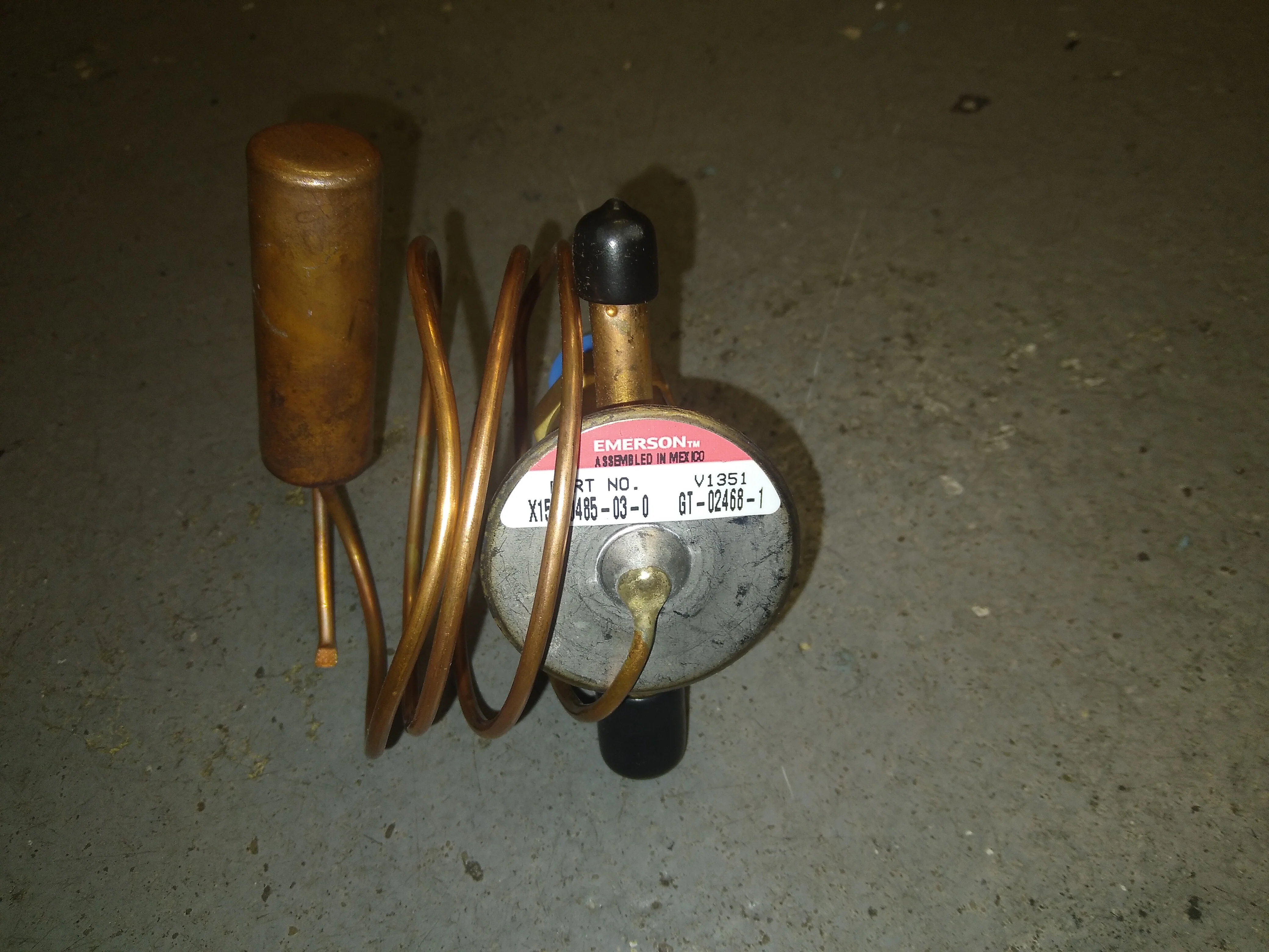 2-1/2 Ton Thermostatic Expansion Valve W/Bleed Port And 30 Capillary R-22"