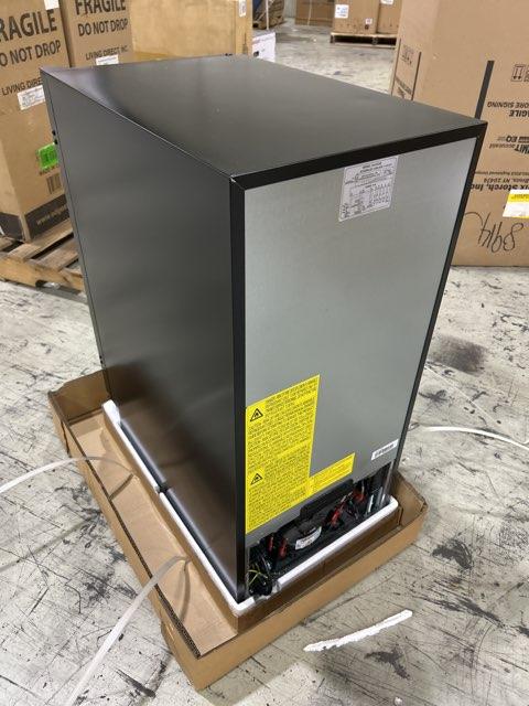 2.2 Cu.Ft. Black Refrigerator, 115 Volt - Image 3