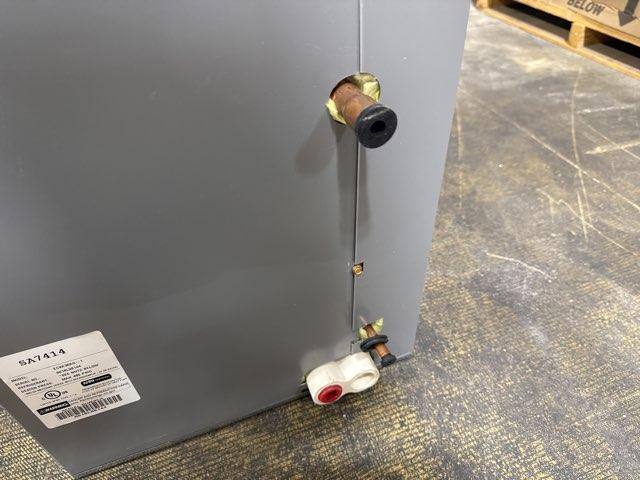 2.5 Ton AC/HP Upflow Cased ''A'' Coil, R410A CFM 1600 - Image 2