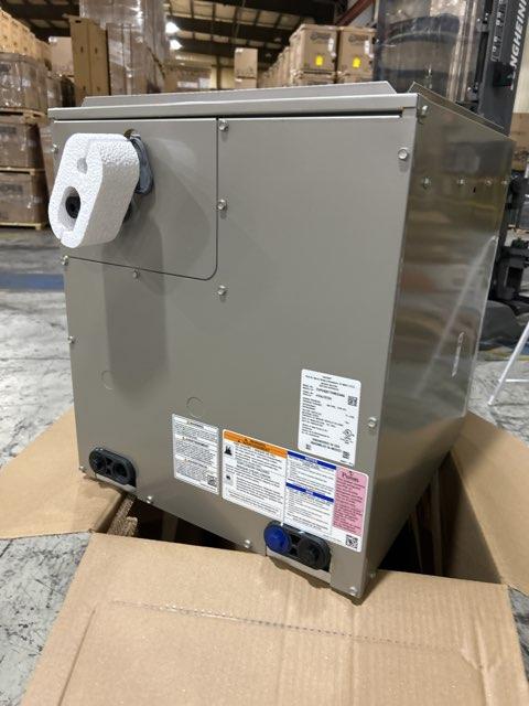 2.5 Ton AC/HP Upflow/Downflow Cased V Coil, R410A CFM 1250 - Image 2