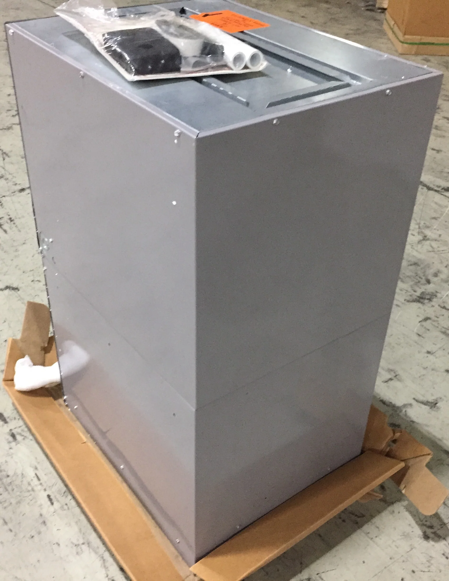 2 TON AC/HP ECM AIR HANDLER WITH 5 KW HEAT, 208/230/60/1 R-410A CFM 800 16 SEER - Image 4