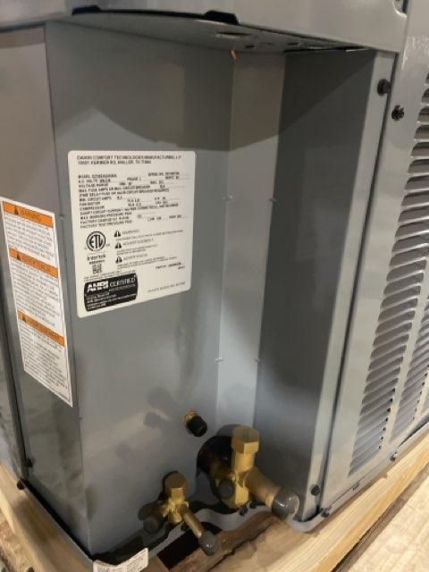 2 Ton Single-Stage Split-System Heat Pump 208-230/60/1 R410A 15.2 SEER2 - Image 3