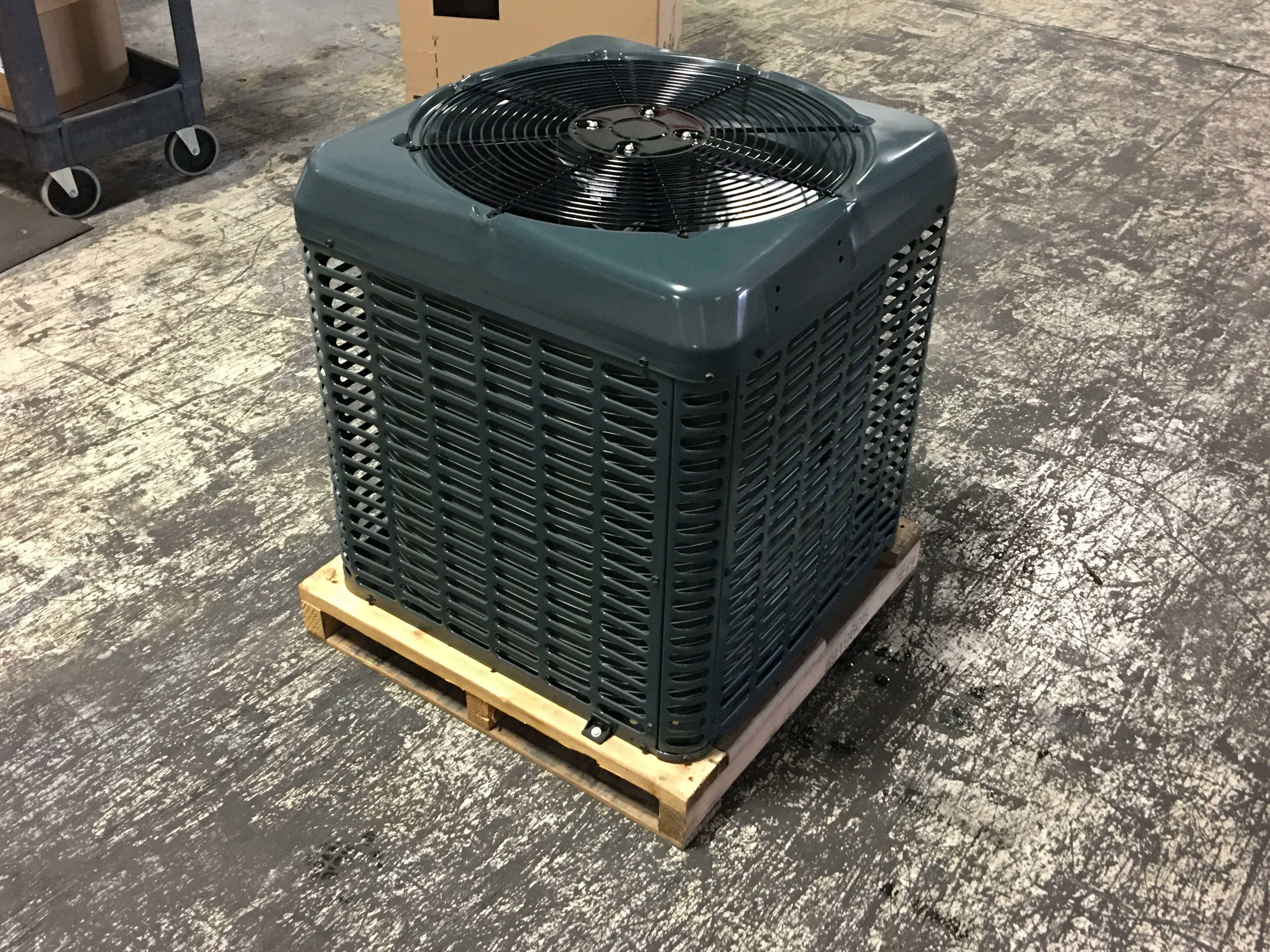 2 TON SPLIT SYSTEM AIR CONDITIONER, 13 SEER 208-230/60/1 R-410A - Image 3