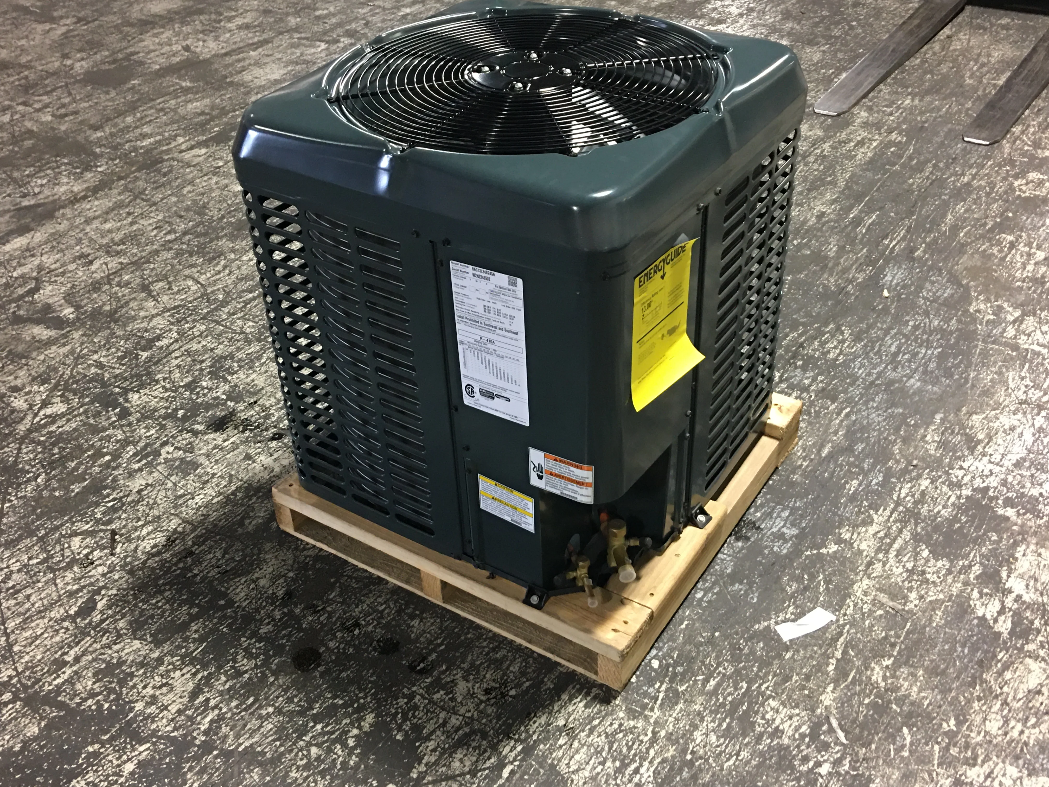 2 TON SPLIT SYSTEM AIR CONDITIONER, 13 SEER 208-230/60/1 R-410A - Image 4