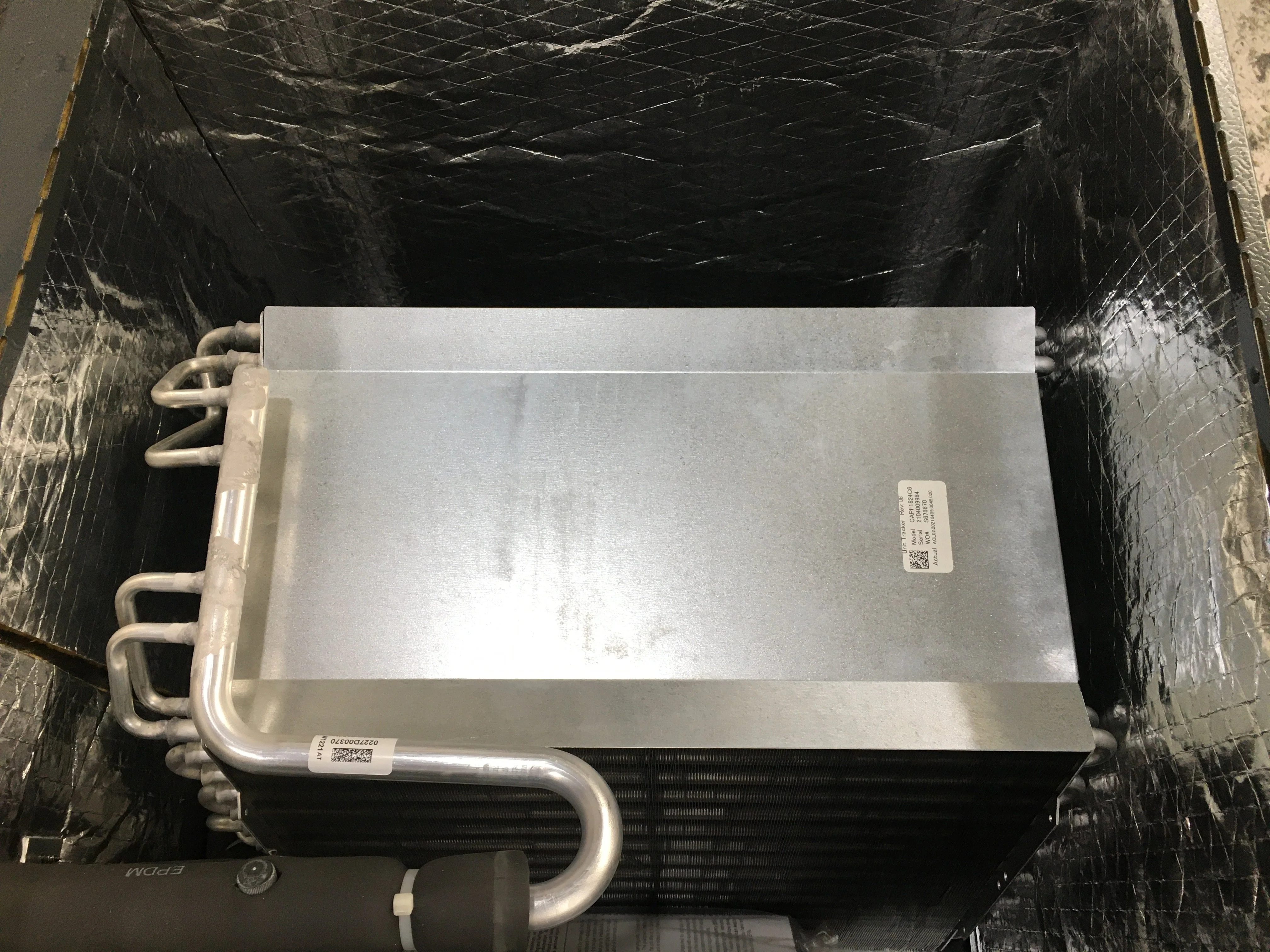 2 Ton Upflow/Downflow Aluminum- Cased AC/HP Evaporator Coil, R-410A/R-22 - Image 5