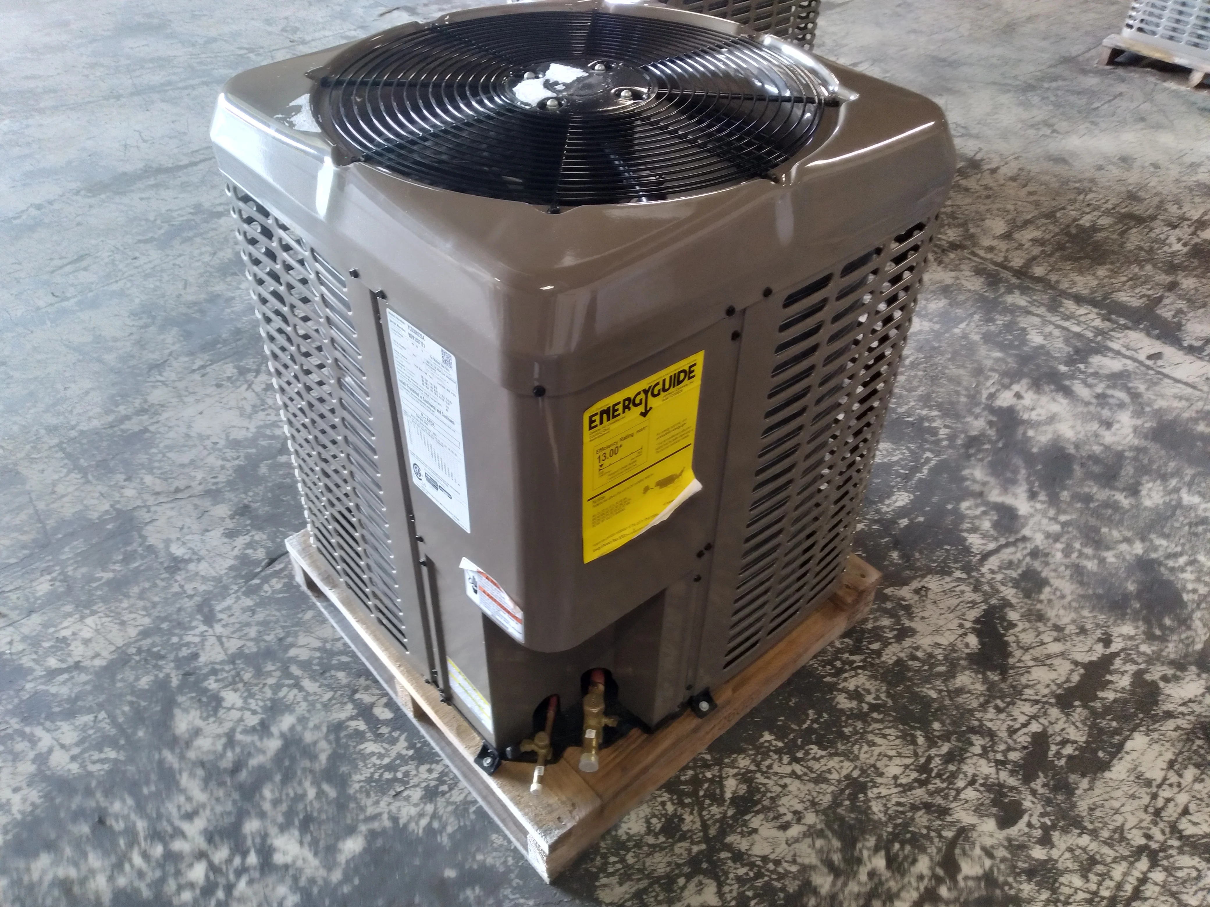 2.5 Ton "LX" Series Split-System Air Conditioner, 13 SEER 208-230/60/1 R-410A - Image 3