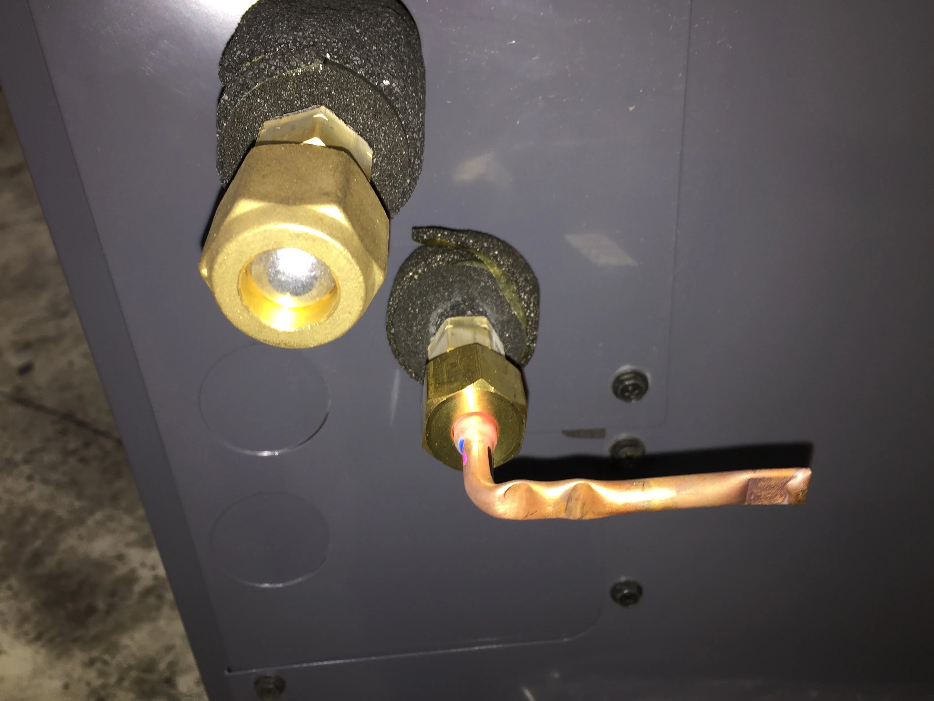 24,000 BTU Ducted Multi-Position Heat Pump Air Handler, SEER 18, 208-230/60/1 R-410A