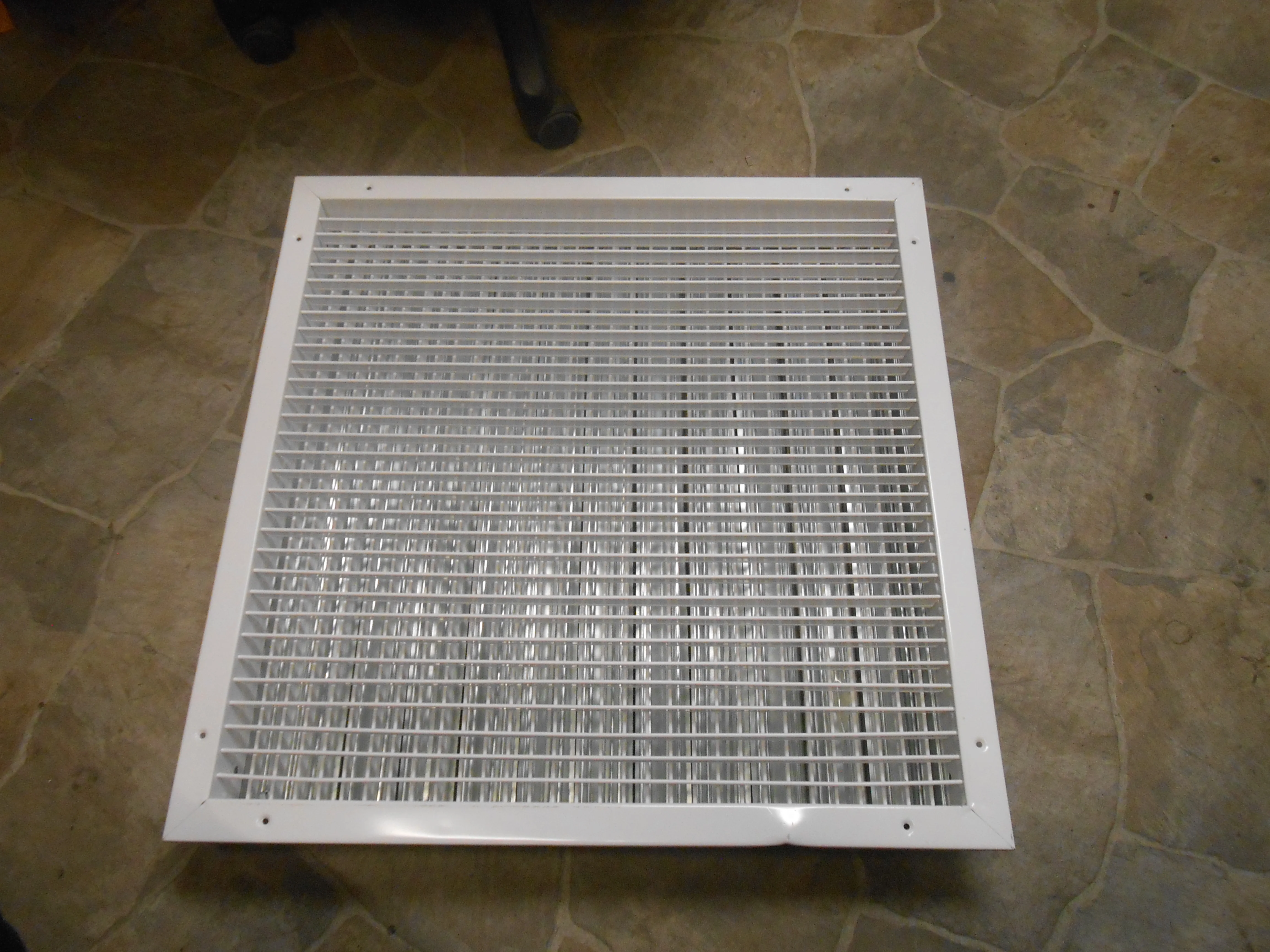 24 X 24 CEILING/WALL DIFFUSER - Image 3