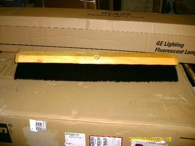 24" Push Broom Plastic Fill - Image 3