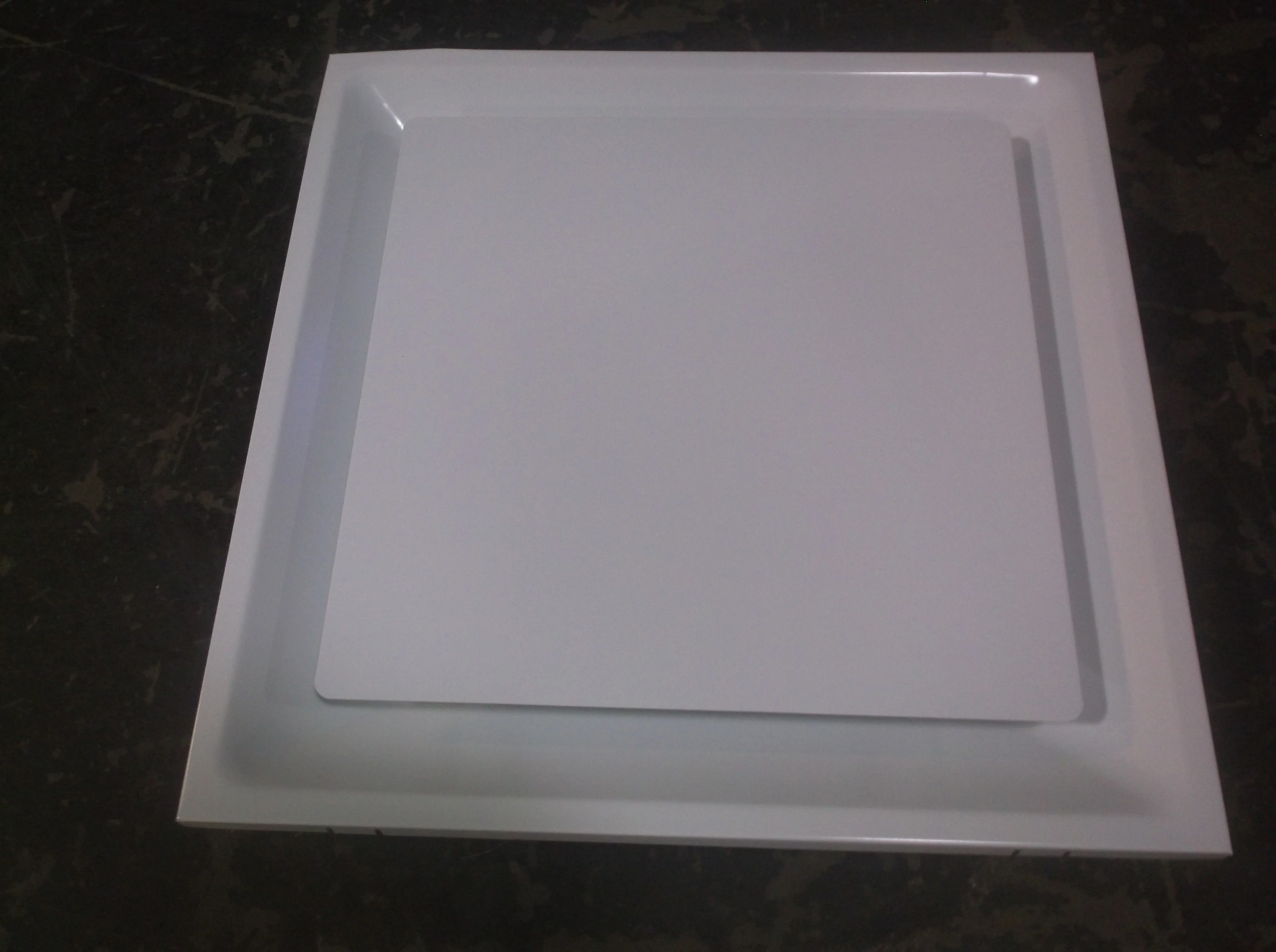 24" X 24" T-BAR CEILING DIFFUSER SQUARE PLAQUE