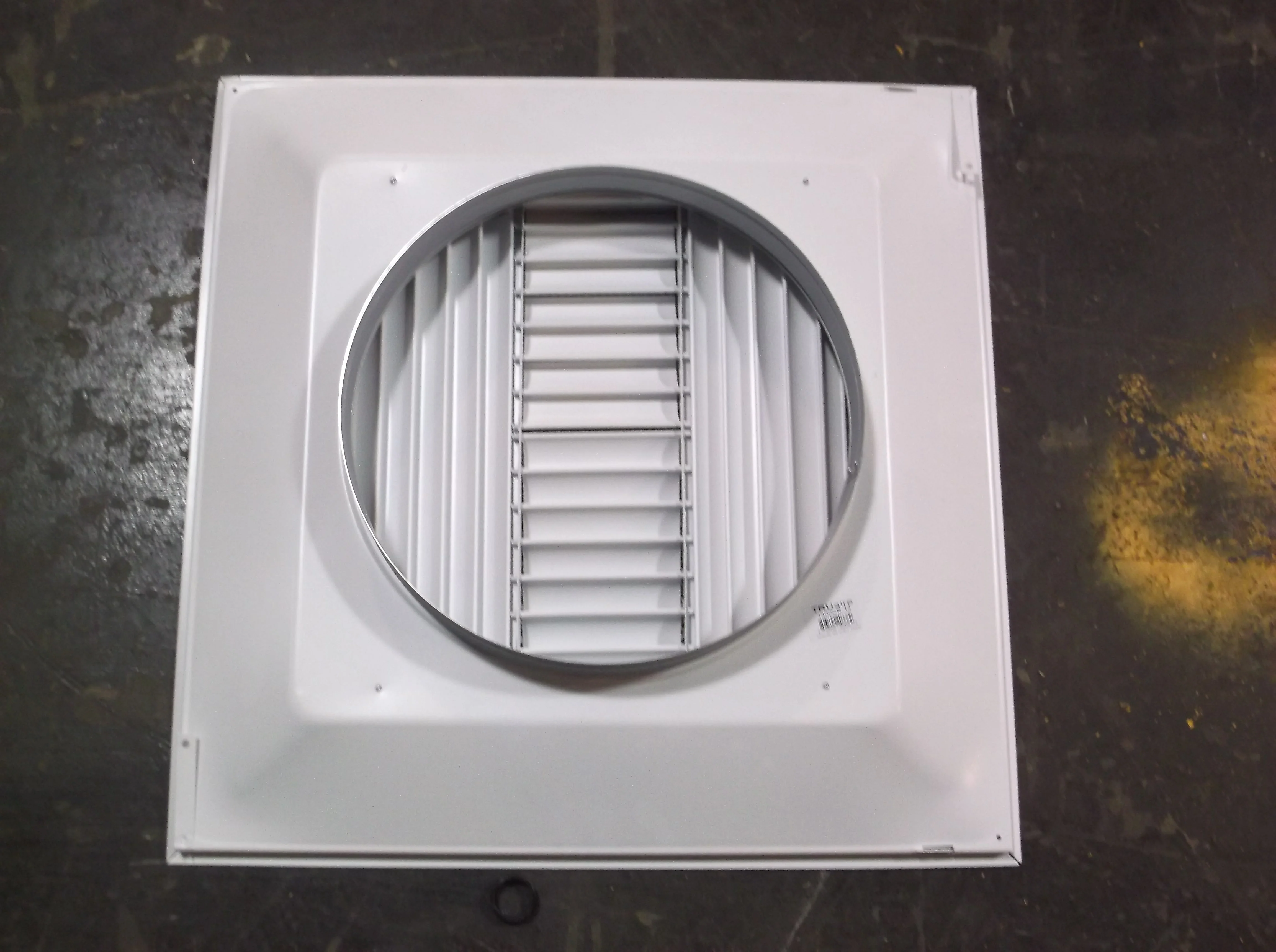 24" T-BAR PERFORATED SUPPLY DIFFUSER, CURVED BLADE 14" COLLAR - Image 2