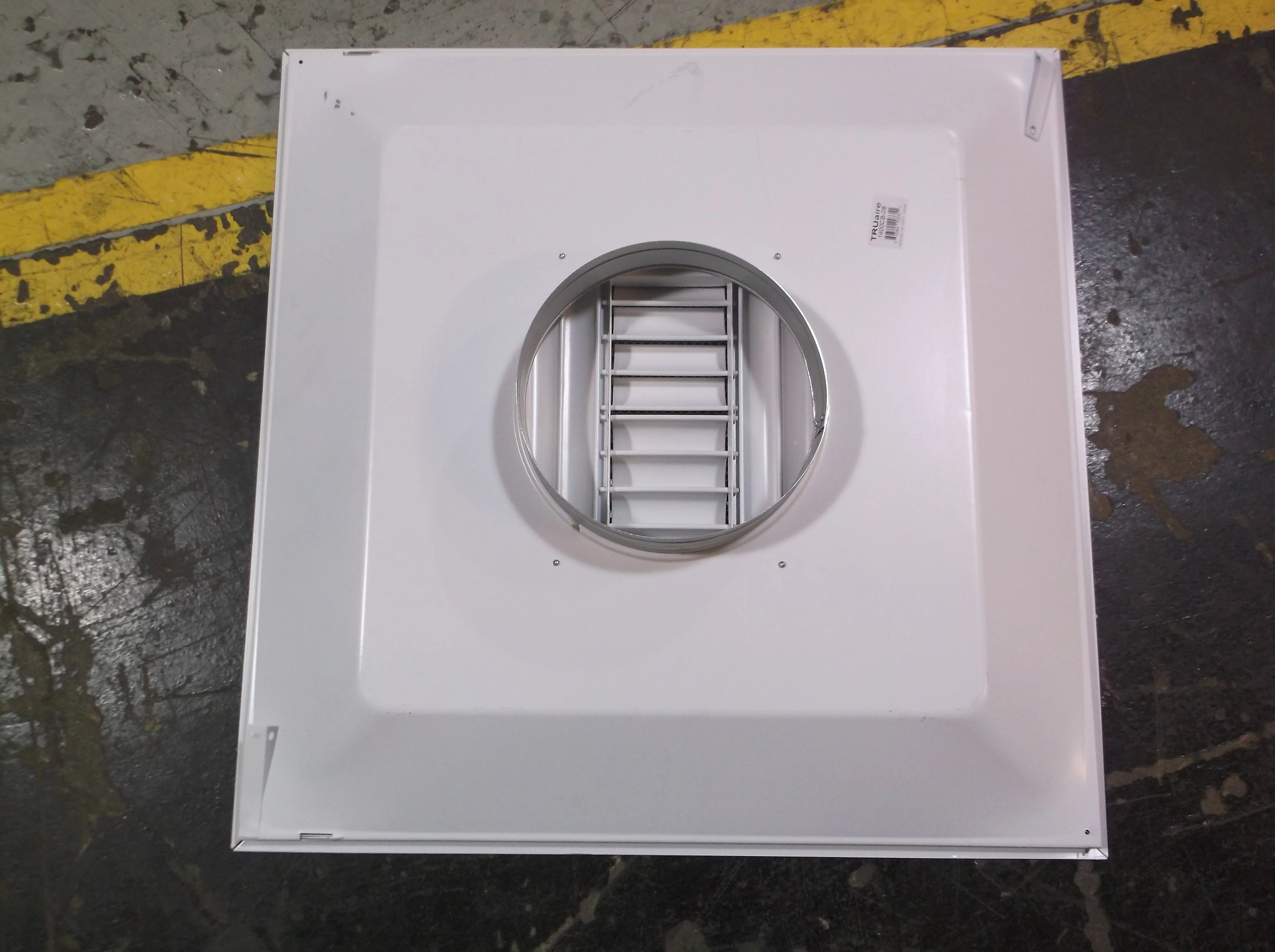 24" T-BAR PERFORATED SUPPLY DIFFUSER, CURVED BLADE 8" COLLAR - Image 2