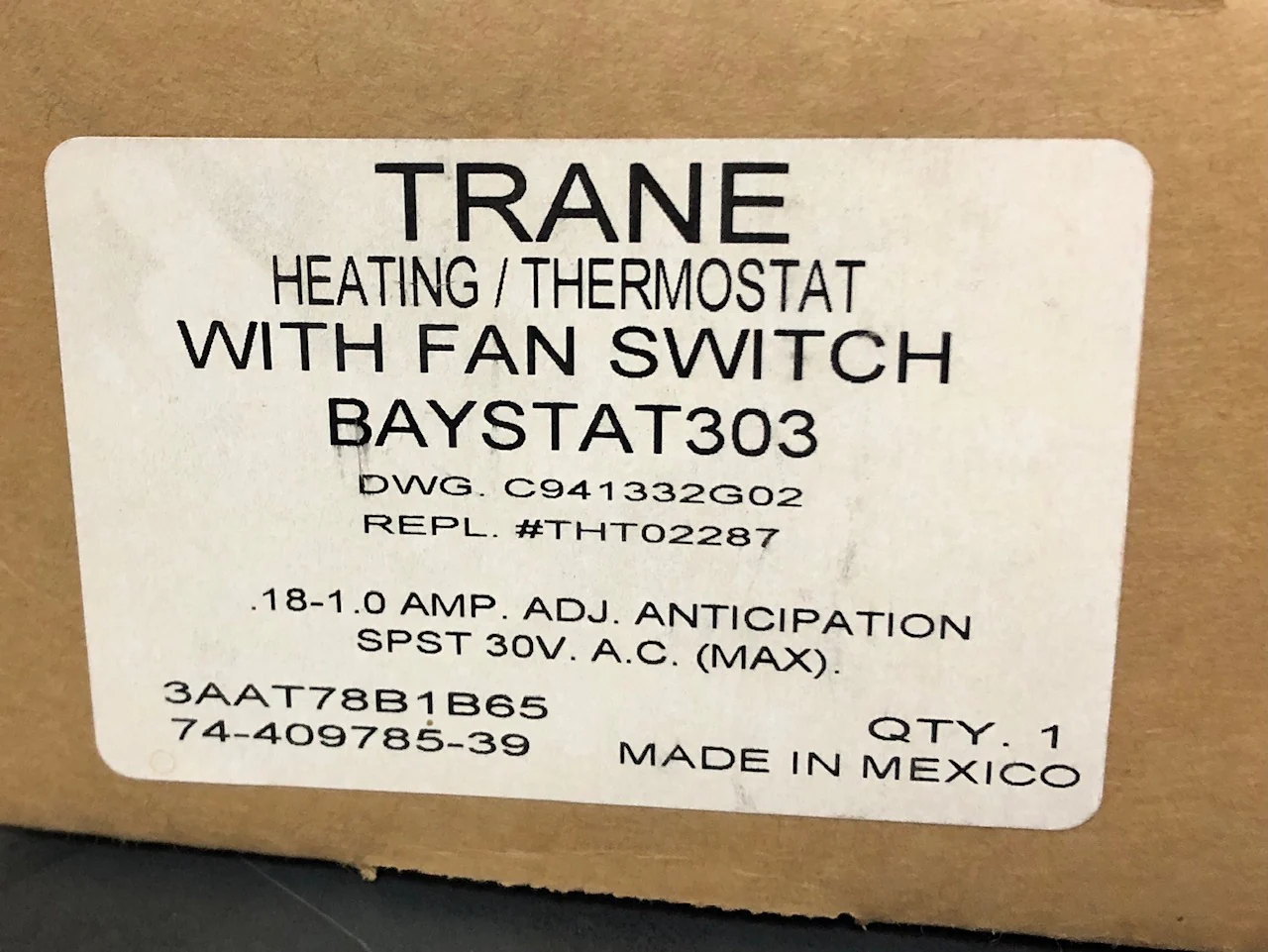 24 Volt Heating Thermostat with Fan Switch - Image 4