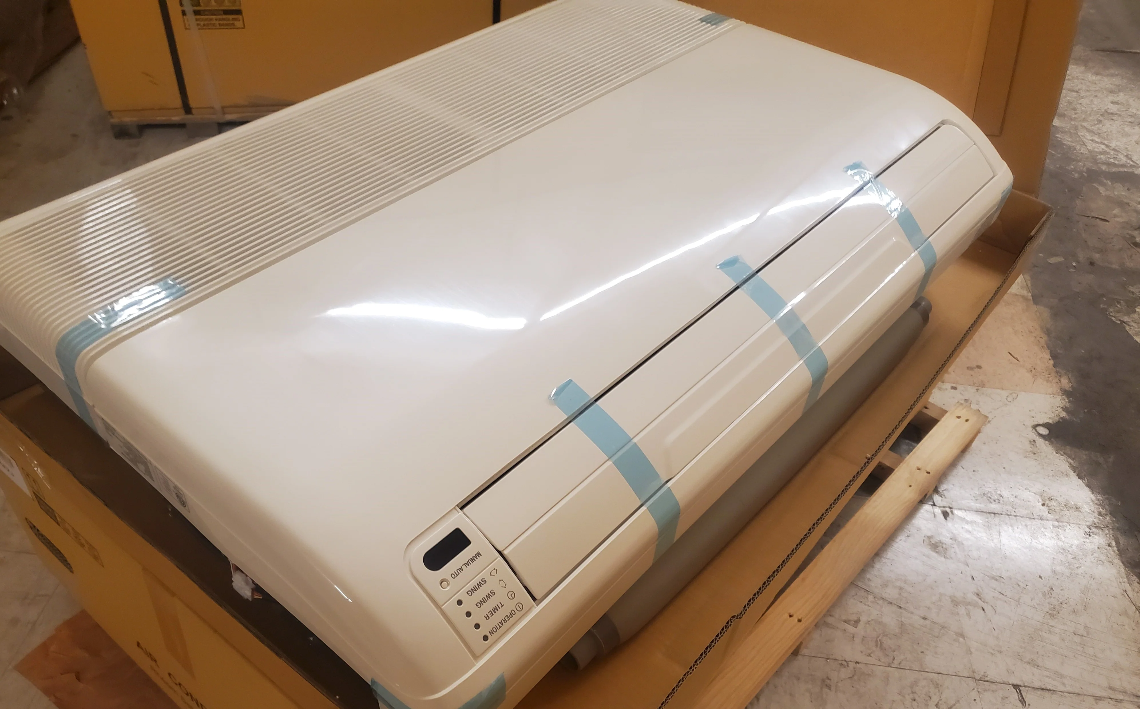 24,000 BTU  Universal Mount/Ceiling Only Single-Zone Inverter ID Mini-Split Heat Pump - Image 3