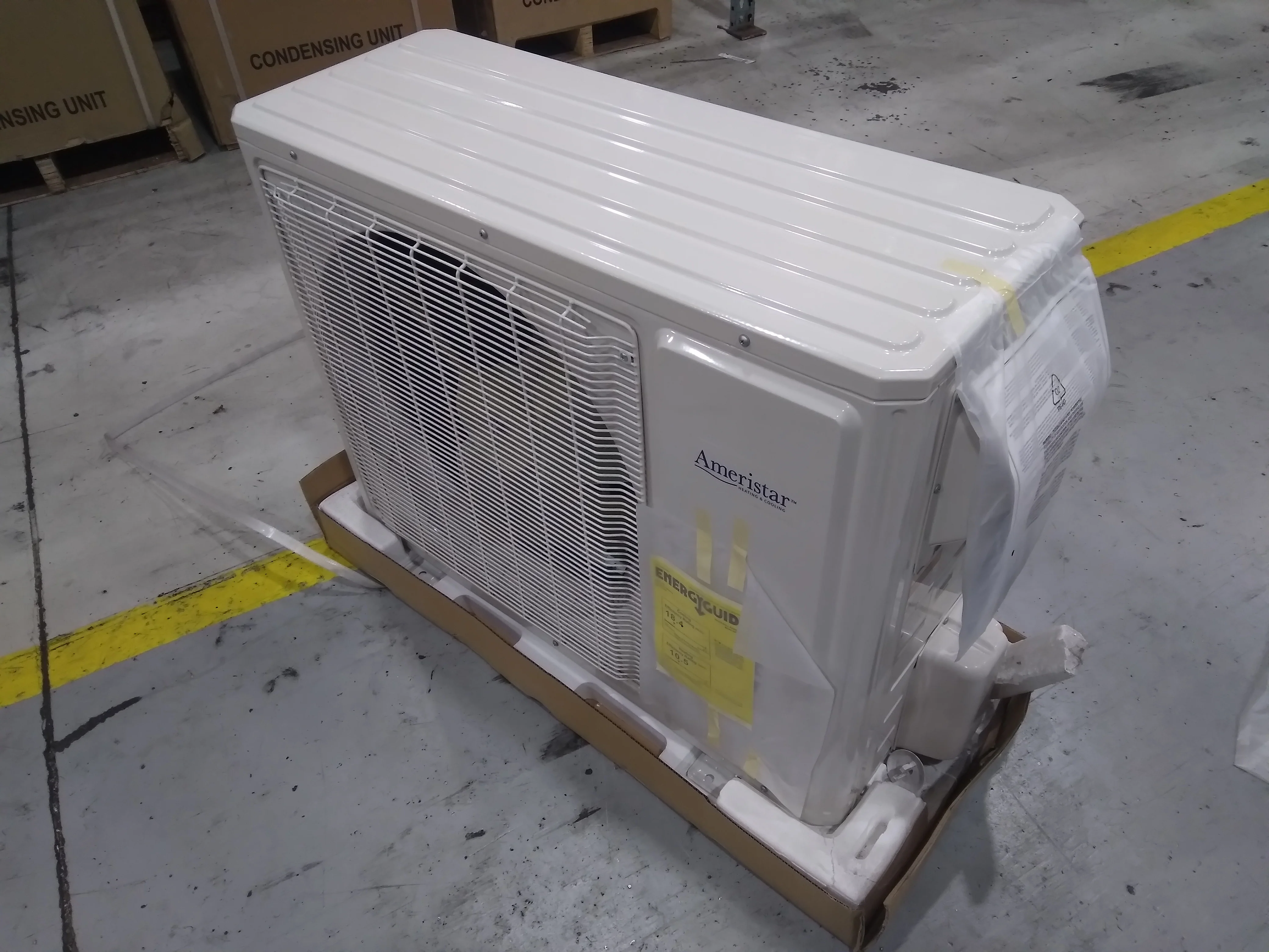 24,000 BTU Single Zone Inverter Outdoor Mini-Split Heat Pump Unit, 18 Seer, 208-230/60/1 R-410A - Image 3
