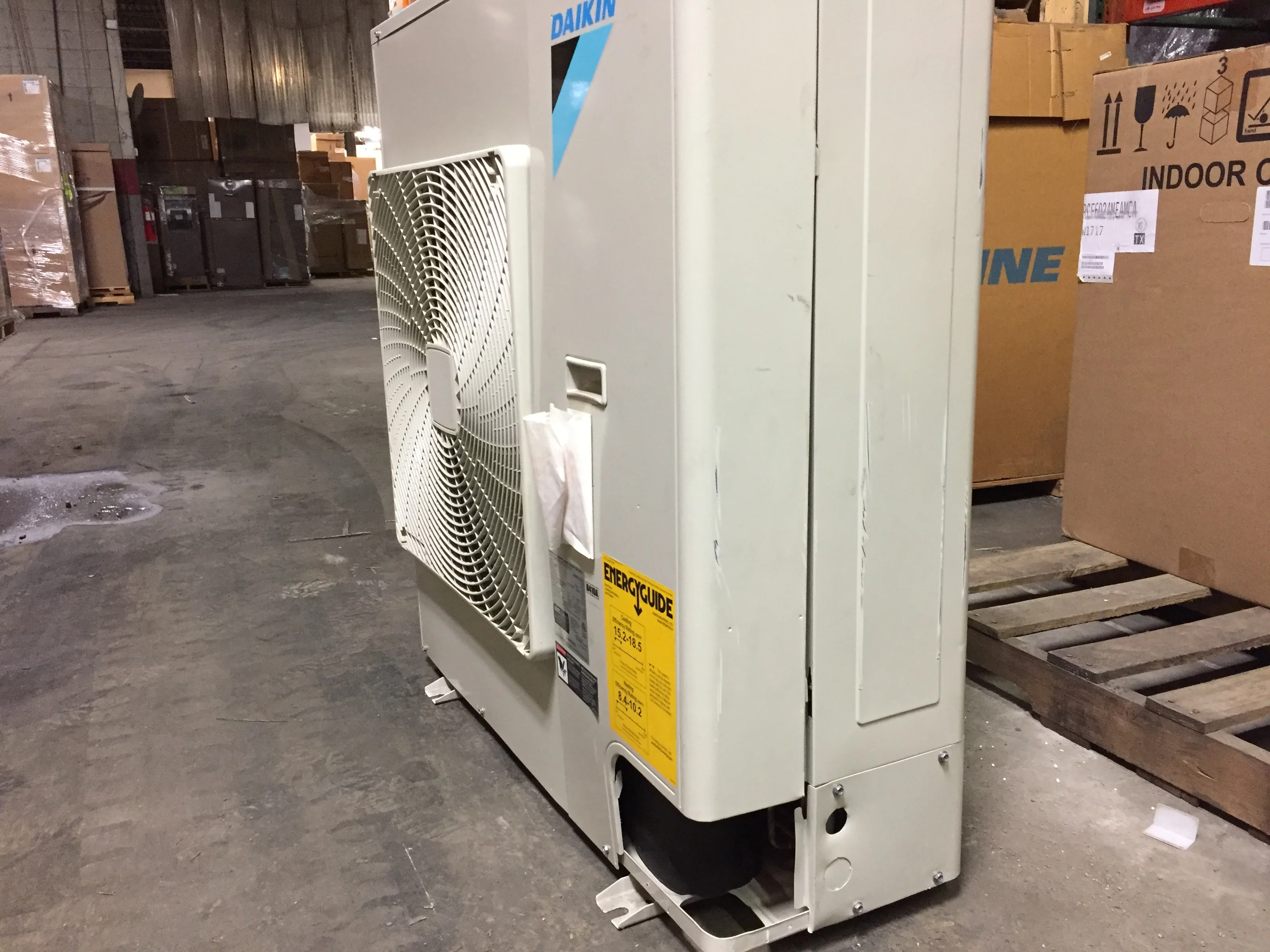 24,000Btu Inverter Outdoor Mini Split Heat Pump 208-230/60/1 R410A - Image 3