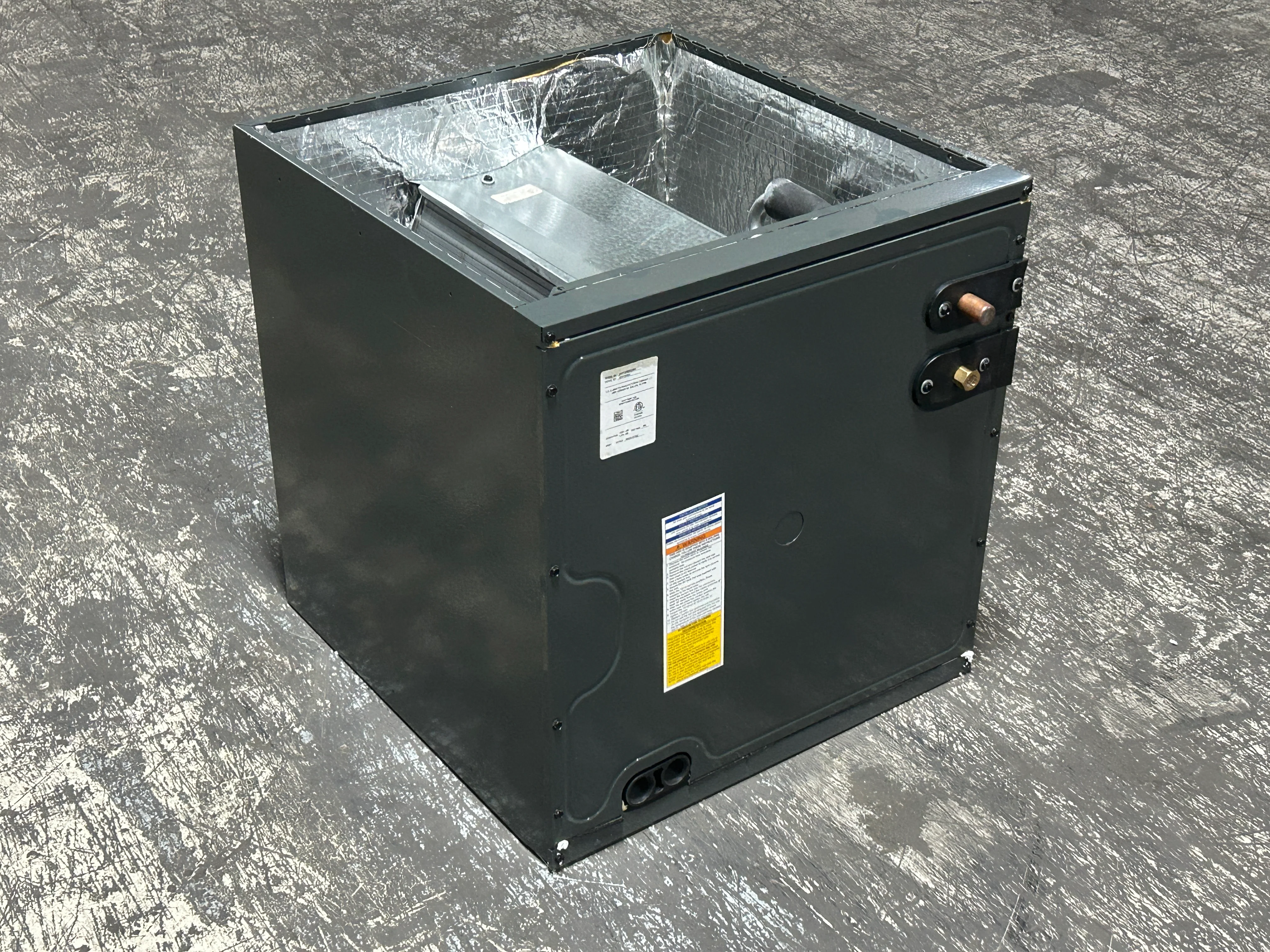2.5 Ton AC/HP Upflow/Downflow Cased A Coil, R22/R410A CFM 1500 - Image 2