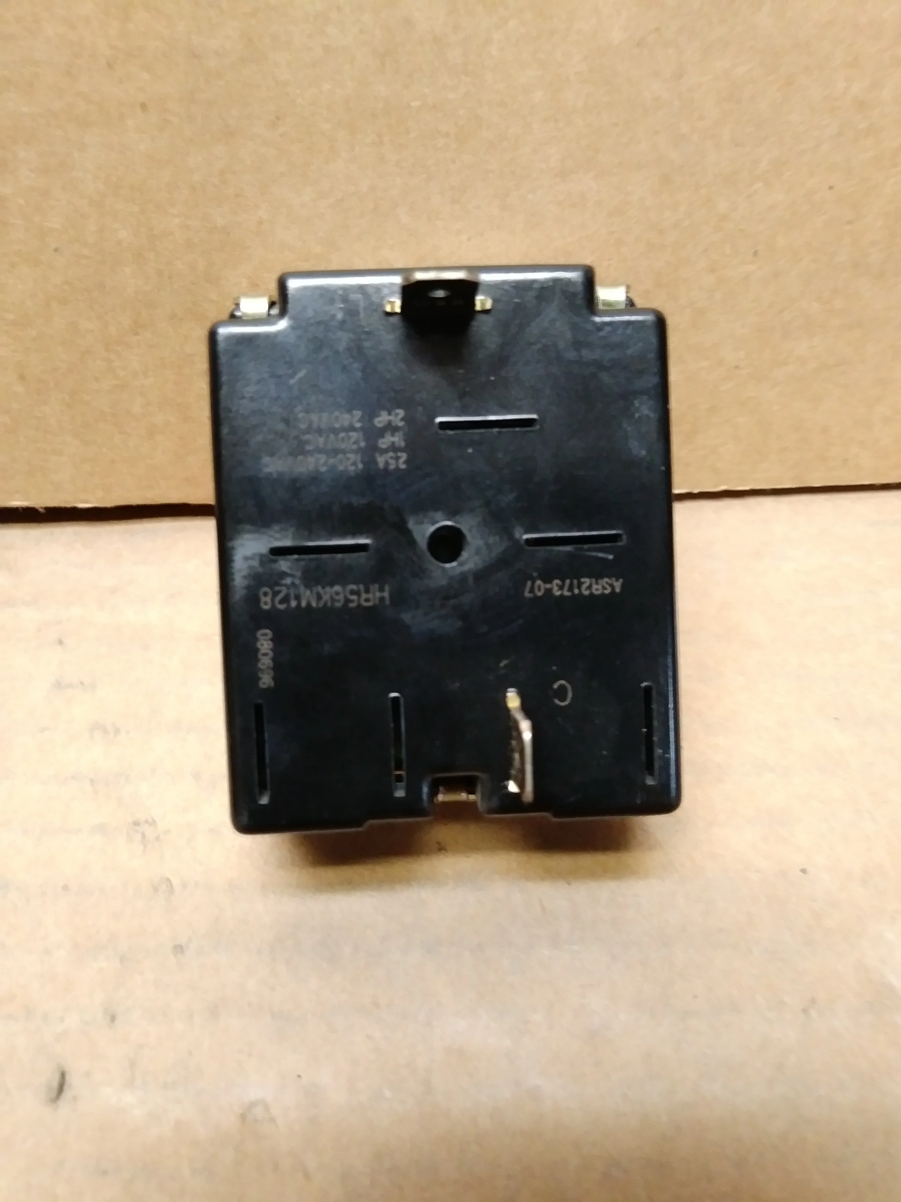 2-Position On/Off Rotary 25Amp - Image 2