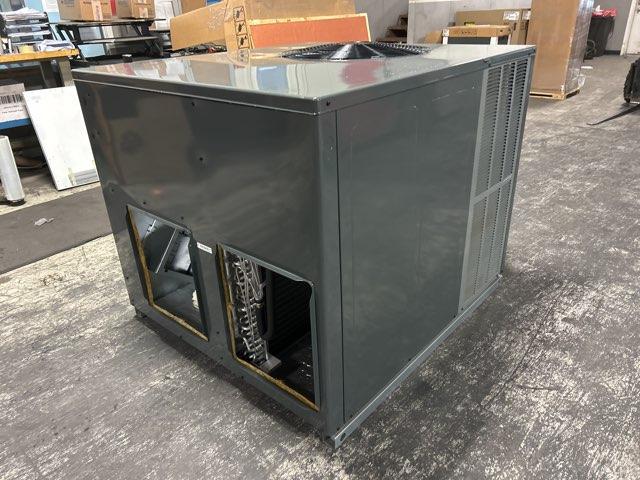 3.5 Ton Single-Stage Convertible Packaged Heat Pump Unit, 13.4 SEER2, 208-230/60/1, R410A - Image 4