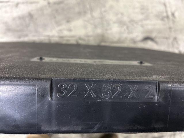 3.5 Ton SS Air Conditioner 208-230/60/1 R410A 13 SEER and 32" x 32" x 2" Black Plastic Equipment Pad - Image 3