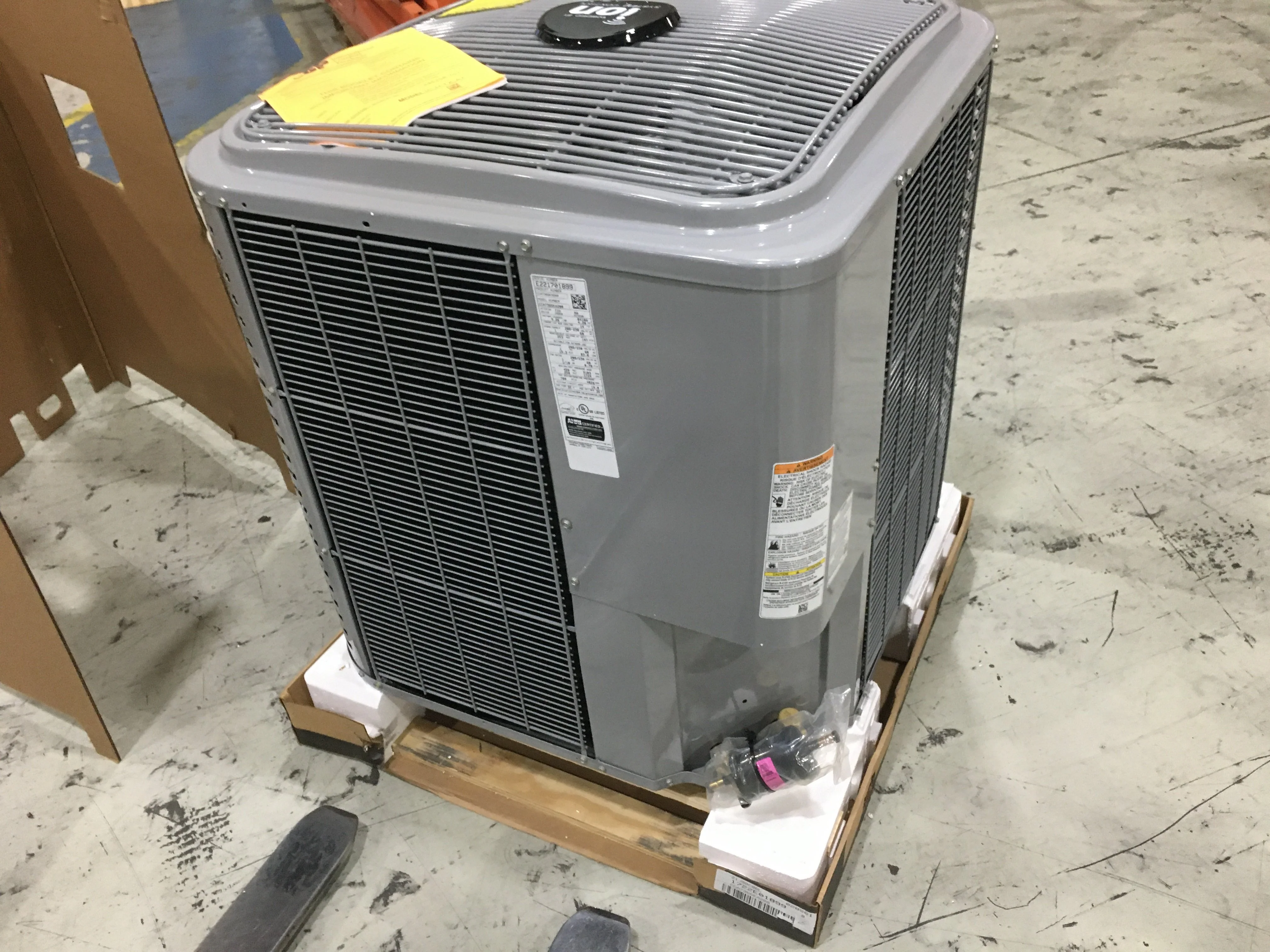 3 Ton 2 Stage Comm Compatible AC W/ Observer Comm Control System; 208/230/60/1, 17 Seer, R-410A - Image 4