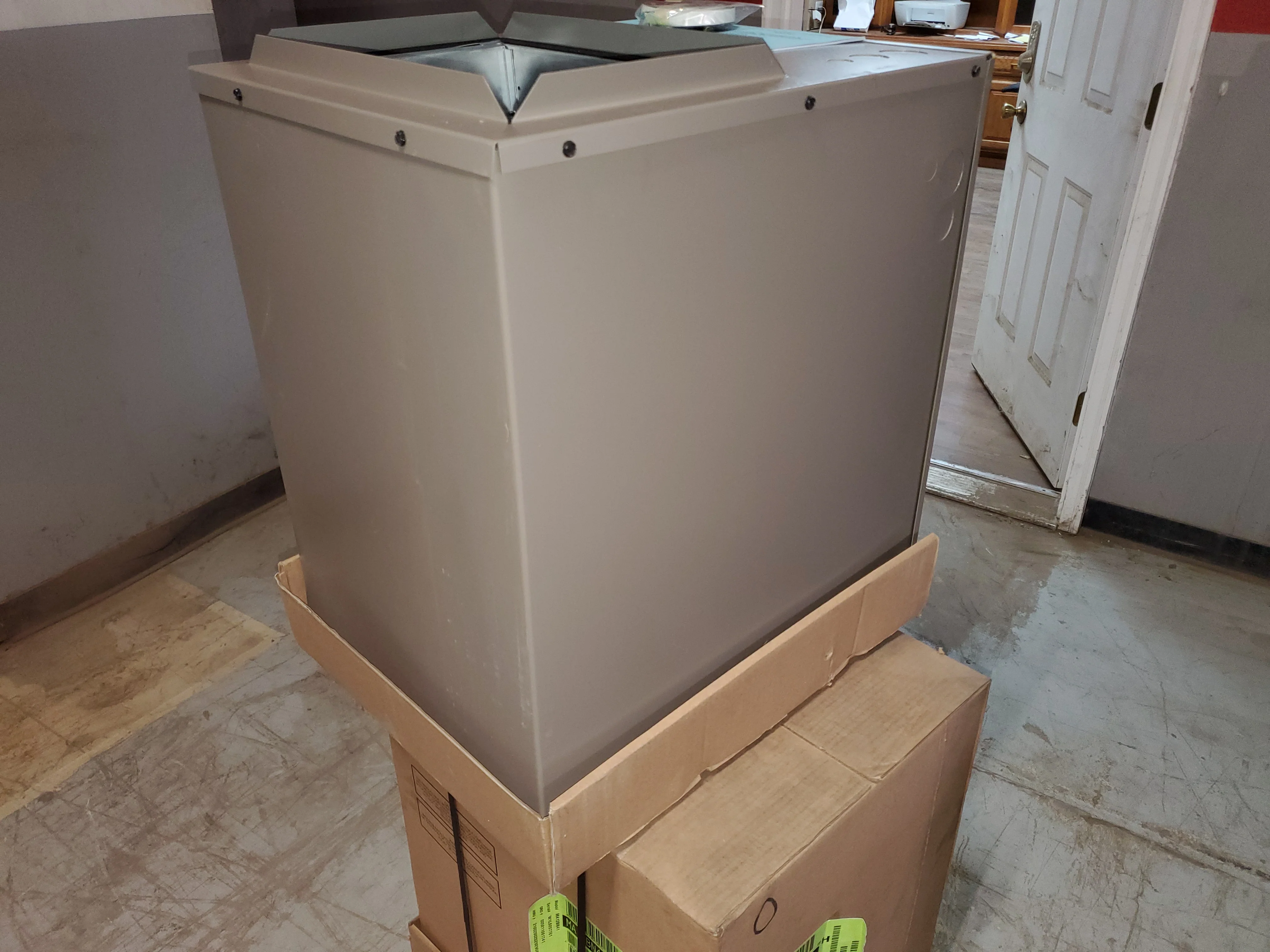 3 Ton AC/HP Multiposition Modular Air Handler/Less Coil, 460/60/3 1025-1250 CFM **Coil Not - Image 3