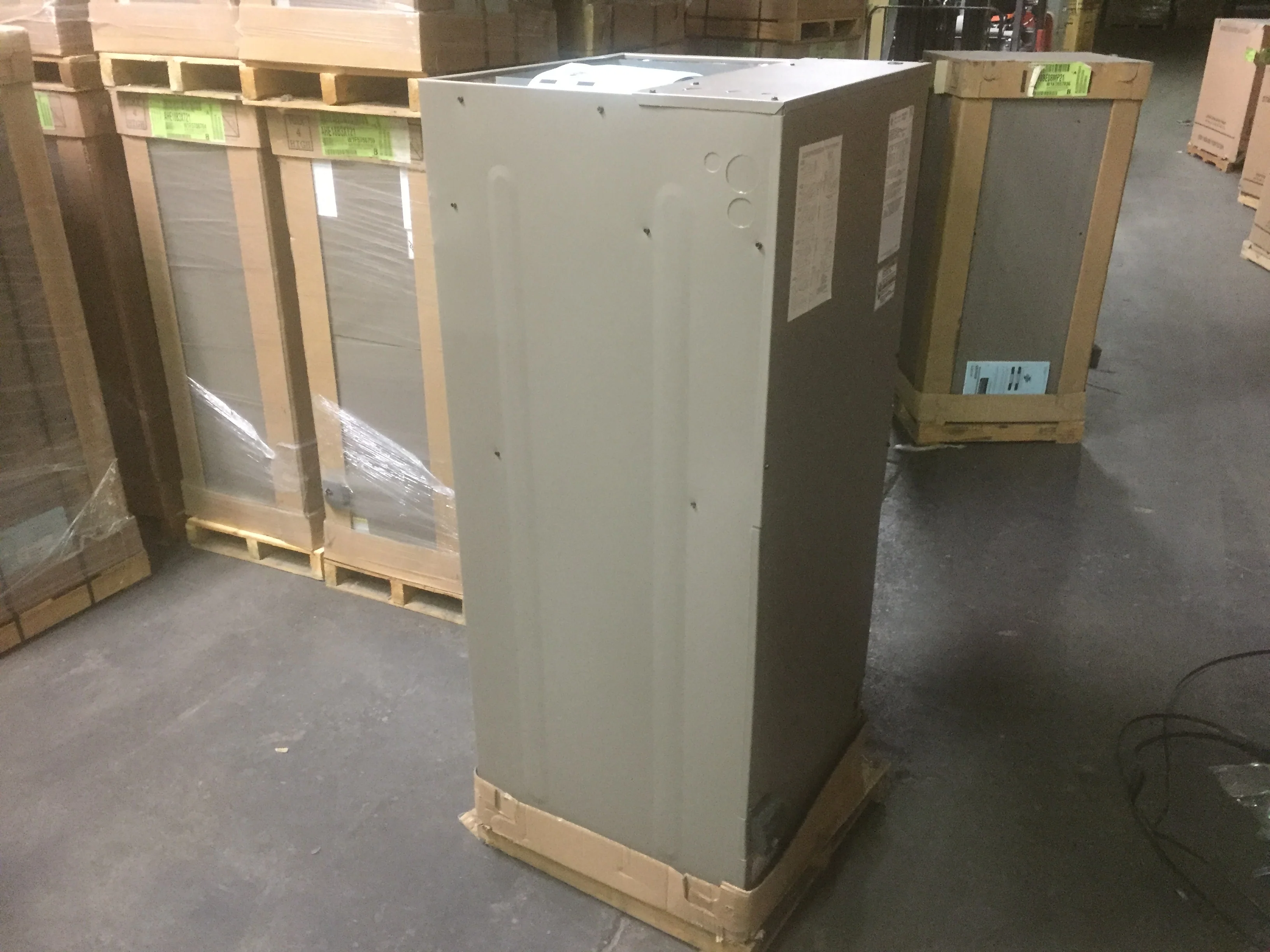 3 Ton AC/HP Upflow/Horizontal Fancoil, 13 SEER 208-230/60/1 R-22/R410A CFM 1000 - Image 2