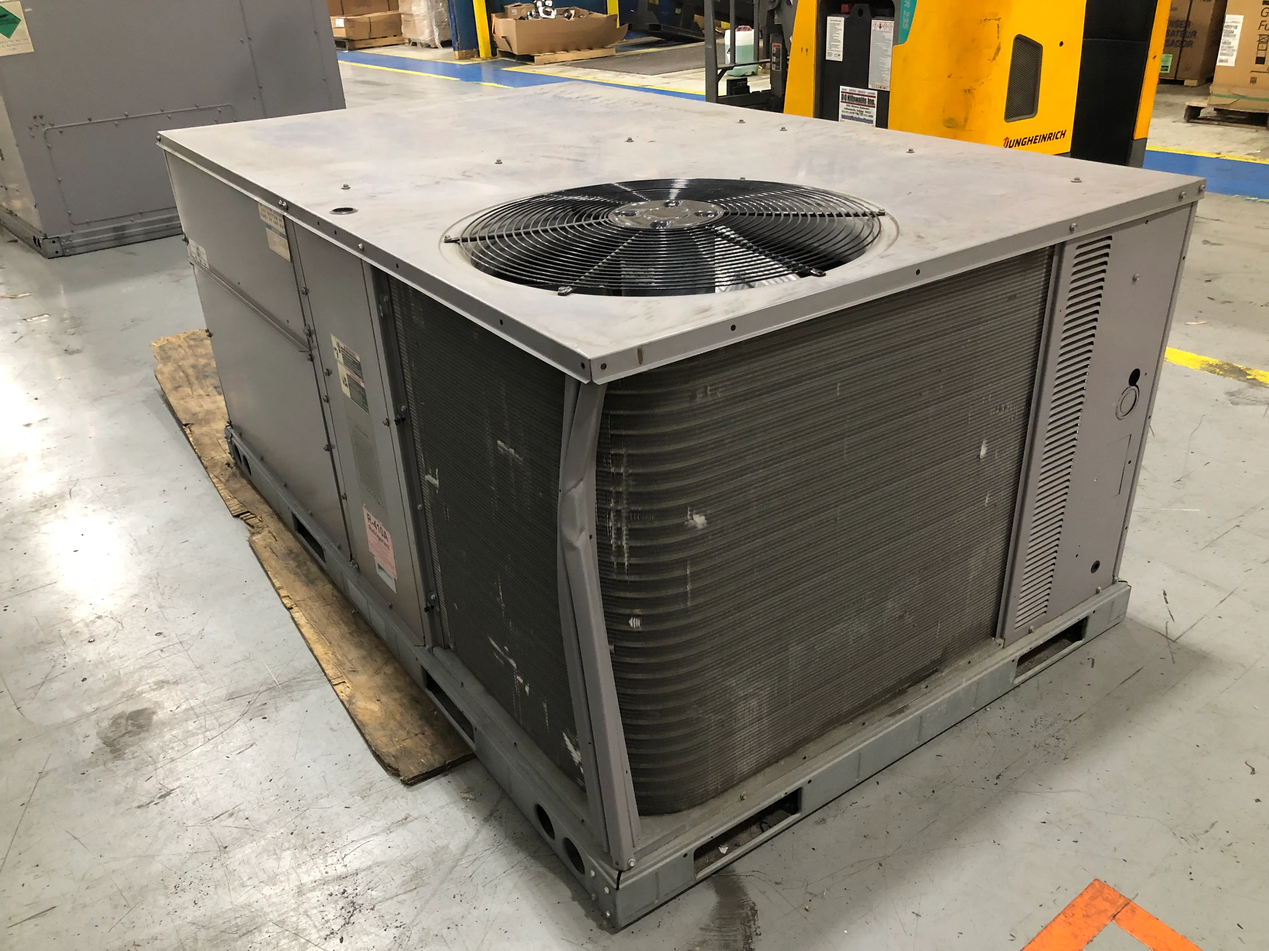 3 Ton Convertible Electric Packaged Heat Pump 15 Seer 460/60/3 R-410A - Image 2