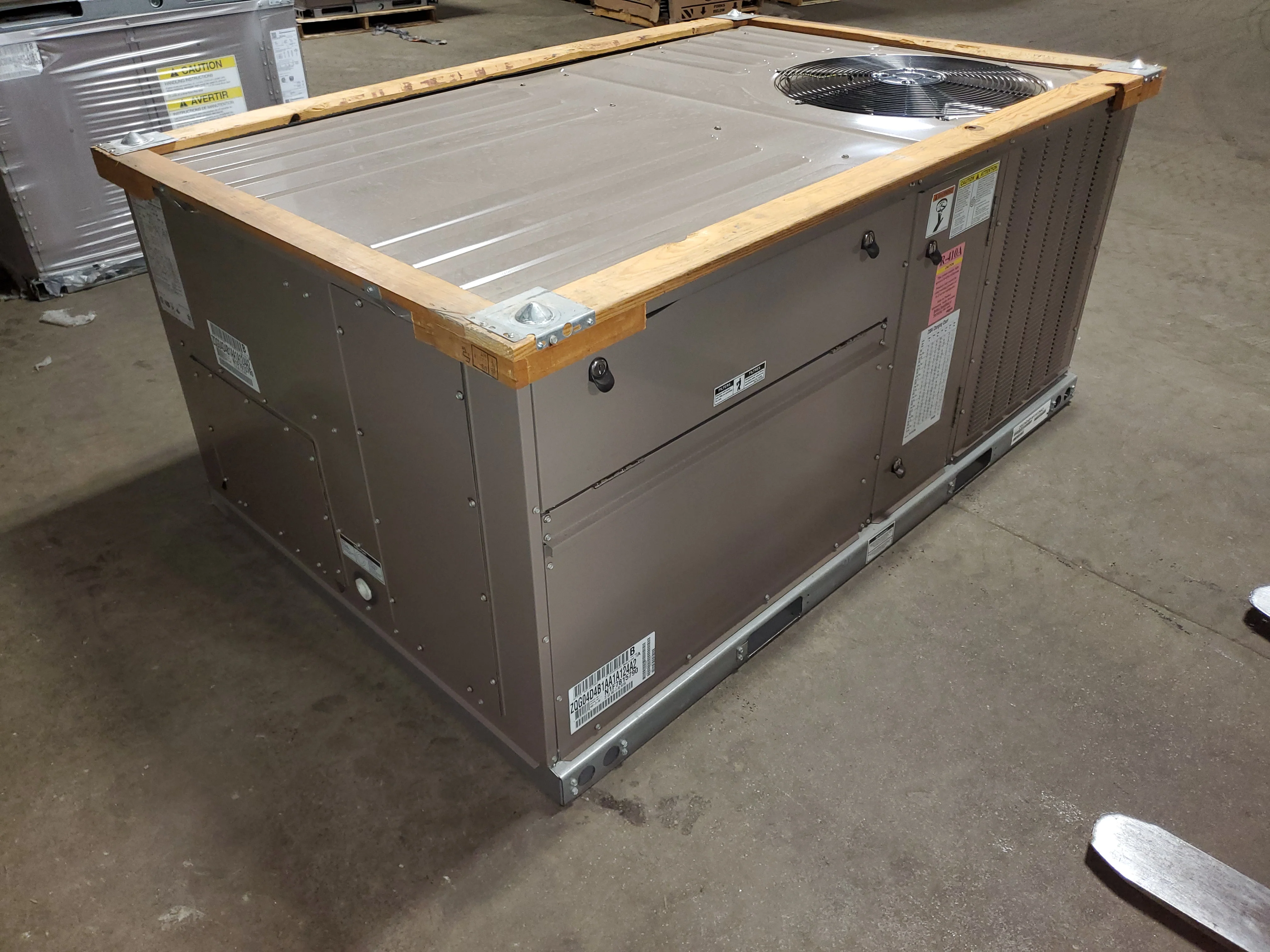 3 TON CONVERTIBLE NATURAL GAS/ELECTRIC PACKAGED UNIT, 14 SEER 80% 460/60/3 R-410A - Image 3