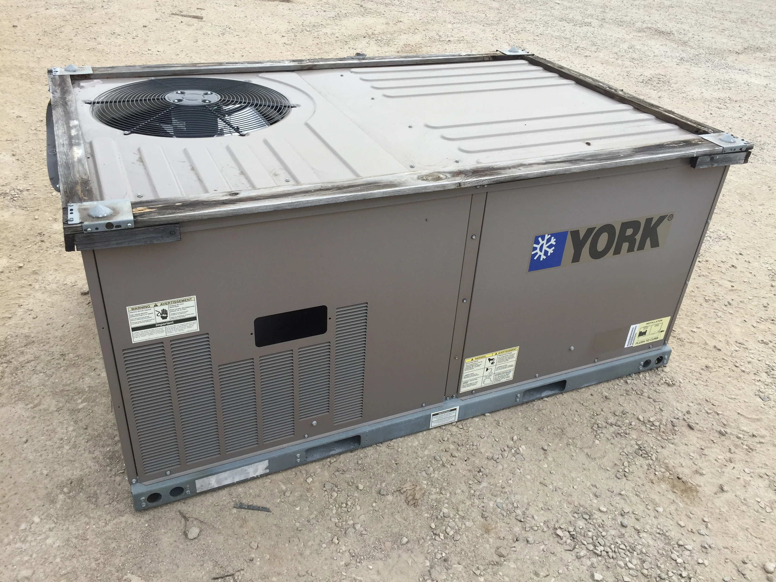 3 Ton Convertible Packaged Air Conditioner Unit, 13 Seer 460/60/3 R-410A - Image 2