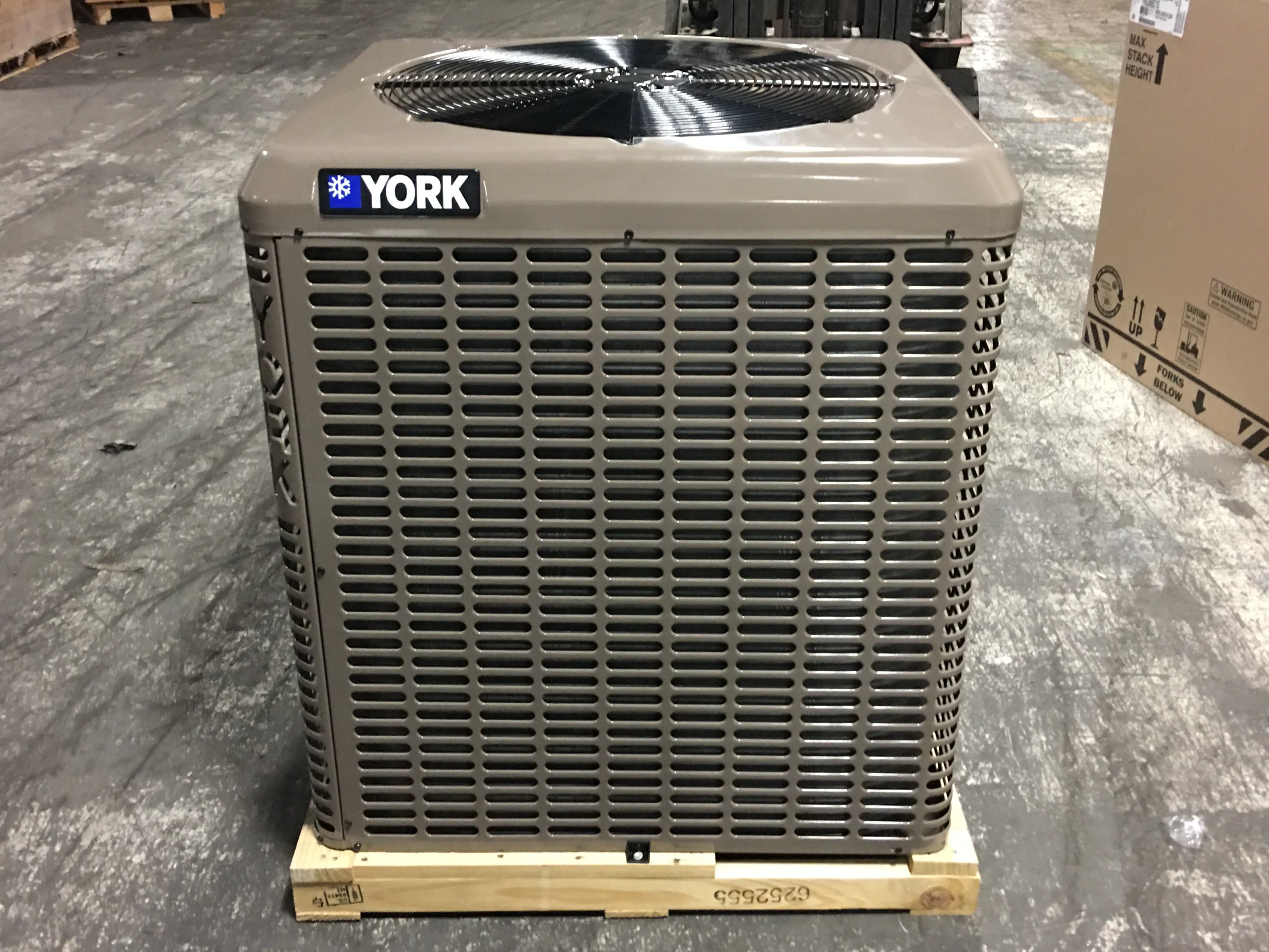 3 Ton Split System Heat Pump; 16 SEER, 208/230-60-1, R410A - Image 10
