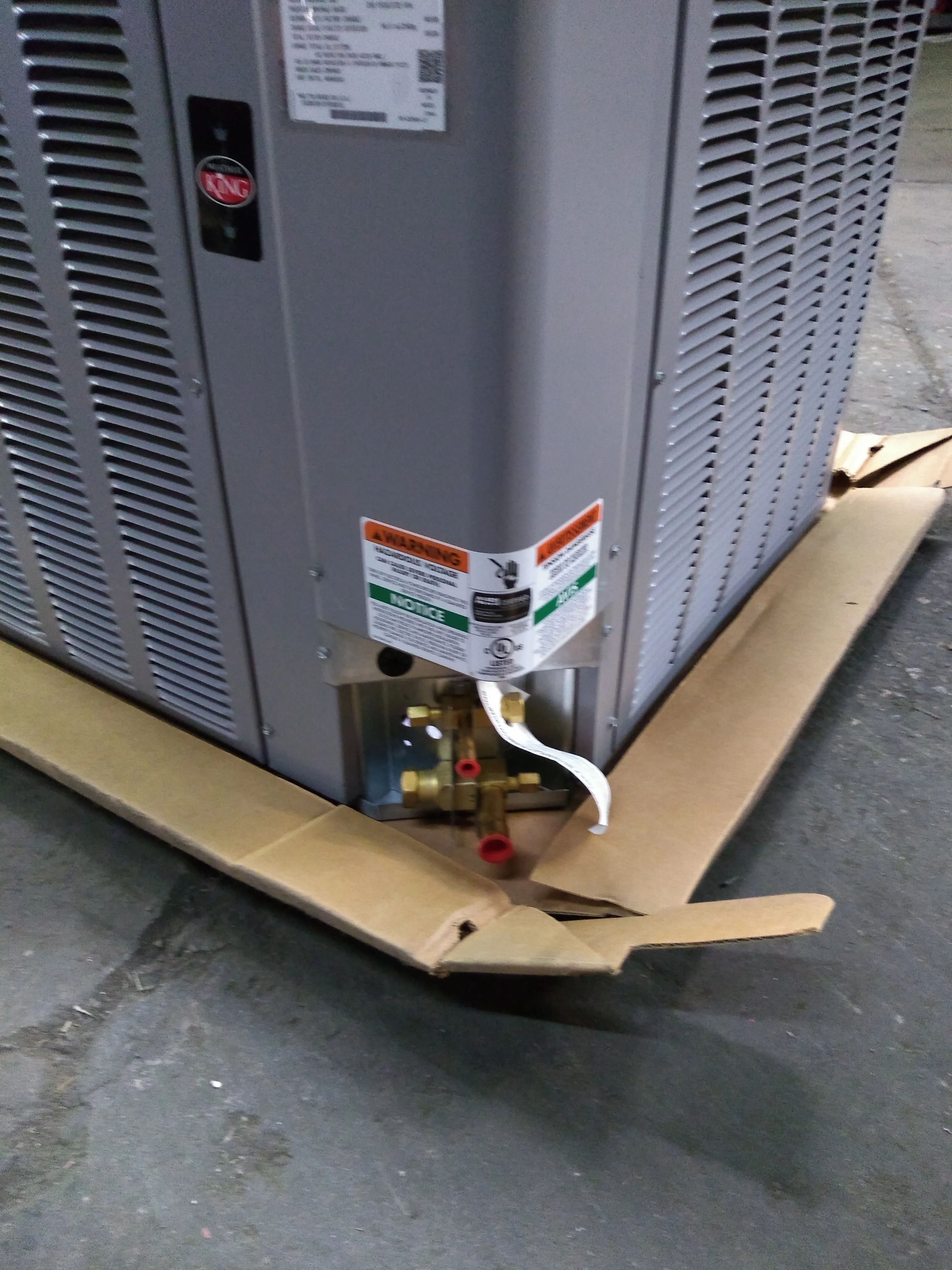 3 Ton Split-System Air Conditioner, 13 Seer 208-230/60/3 R-410A - Image 5