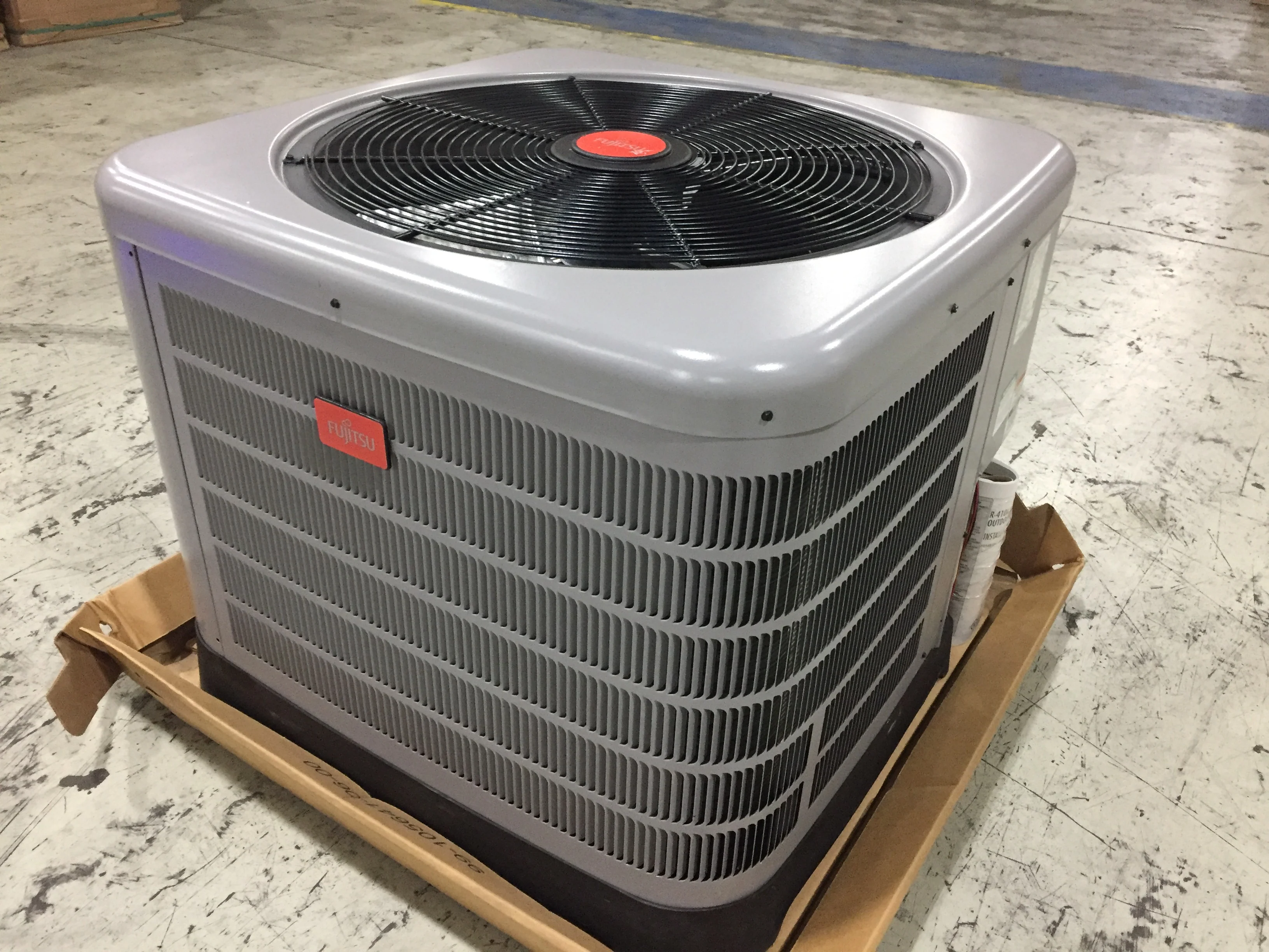 3 Ton Split-System Heat Pump 208-230/60/3 R410A 14 SEER - Image 2