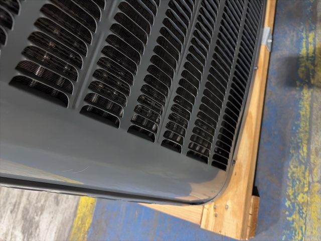 3 Ton Two-Stage Split-System Communicating Compatible Heat Pump 208-230/60/1 R410A 16 SEER - Image 5