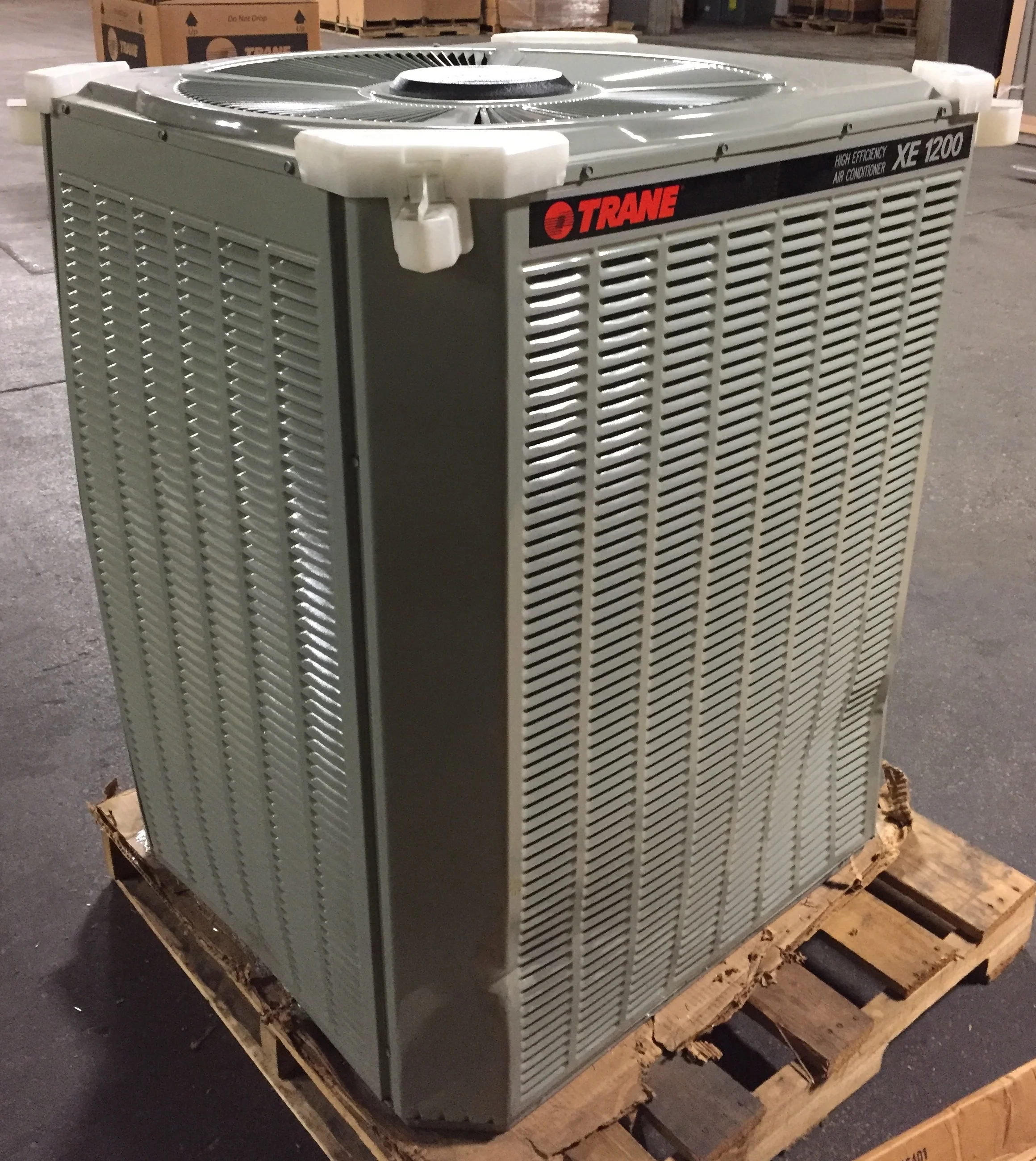 3 Ton Xe 1200" Series Split-System Air Conditioner - Image 2