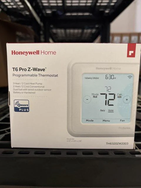 30,000 BTU 2-Stg Up/Horz ECM Gas Furnace 96% with 1.5 Ton 1-Stg SS HP 14.3 SEER2 and 24V Thermostat - Image 2