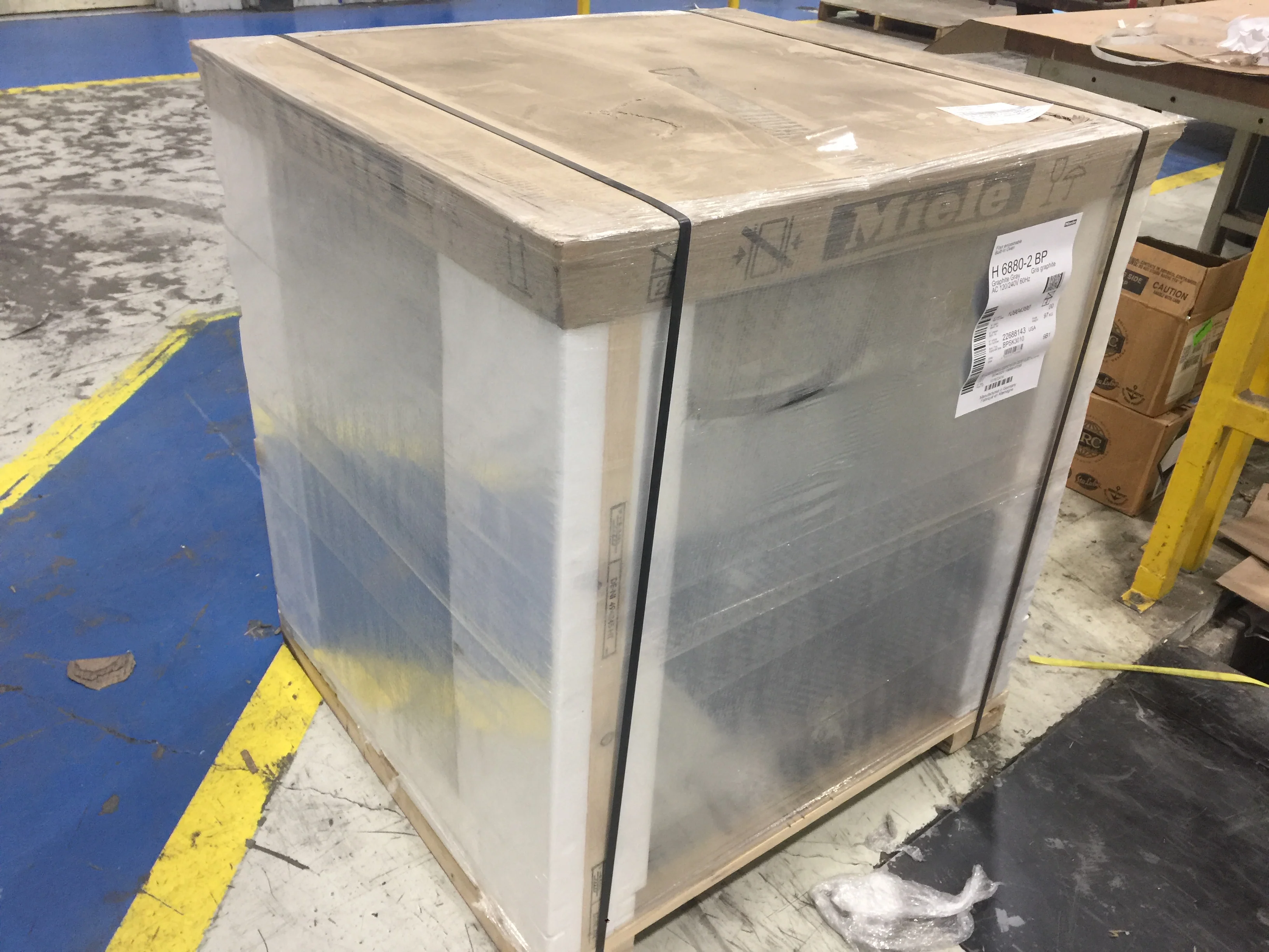 30" Pureline Series Electric Single Wall Convection Oven; 240V - Image 13