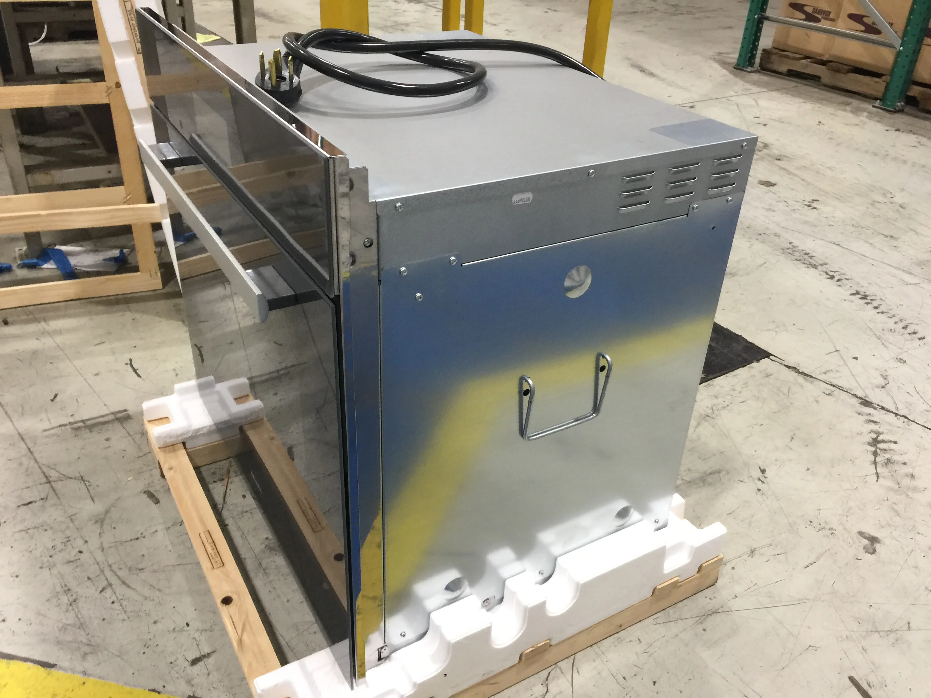 30" Pureline Series Electric Single Wall Convection Oven; 240V - Image 5