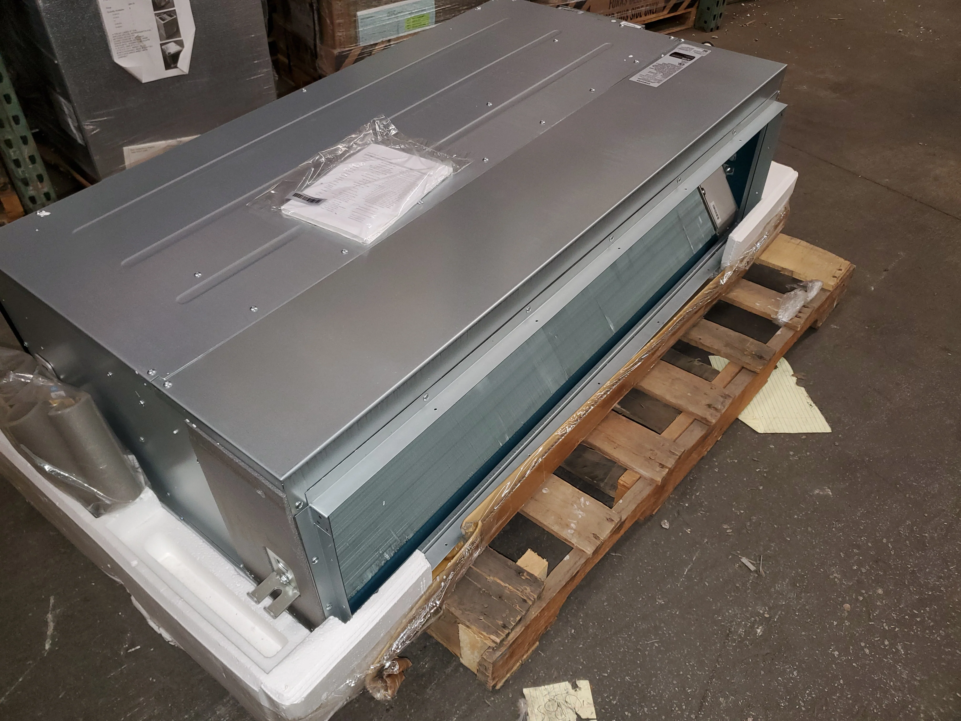 30,000 BTU Mini-Split Indoor Heat Pump Unit, 19 Seer 208-230/60/1 R-410A Seer 19.1 CFM 760/860/960 - Image 3
