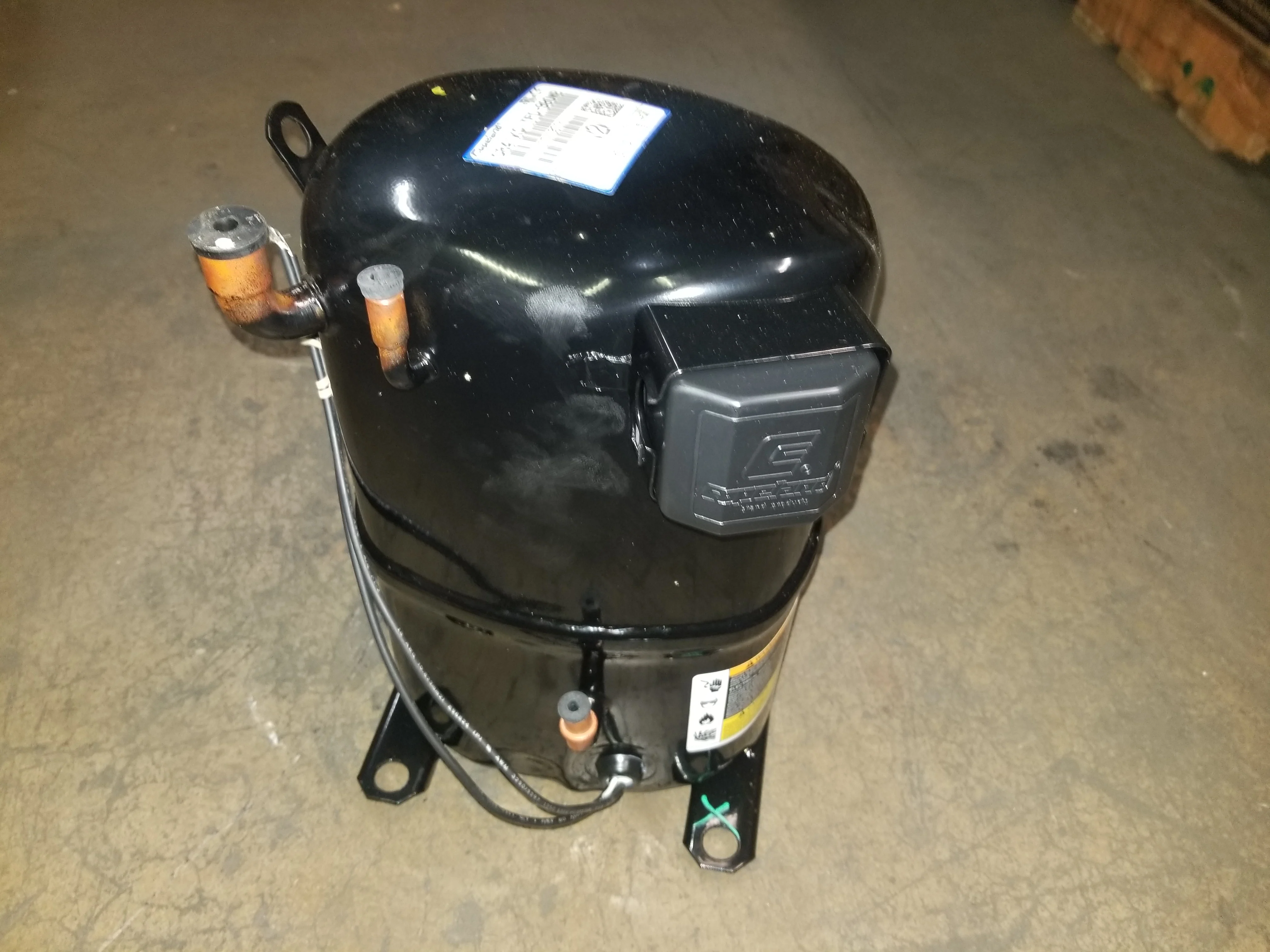 3-1/2 Ton High Temp Ac/HP Hermetic Compressor, 380-460/380-420/60-50/3 R-22 - Image 4