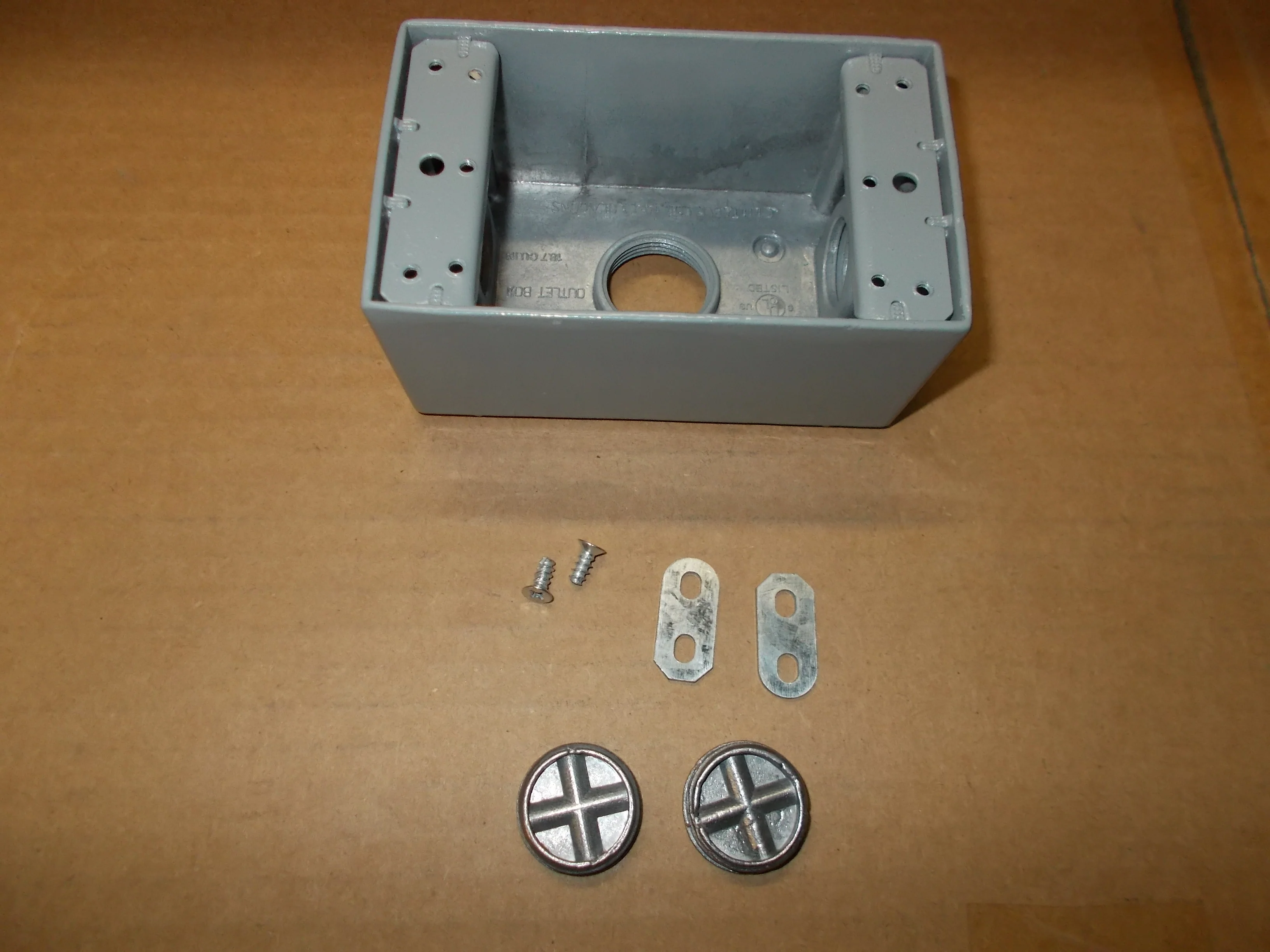 3/4" 3 Hole Outlet Box All-Weather - Image 5