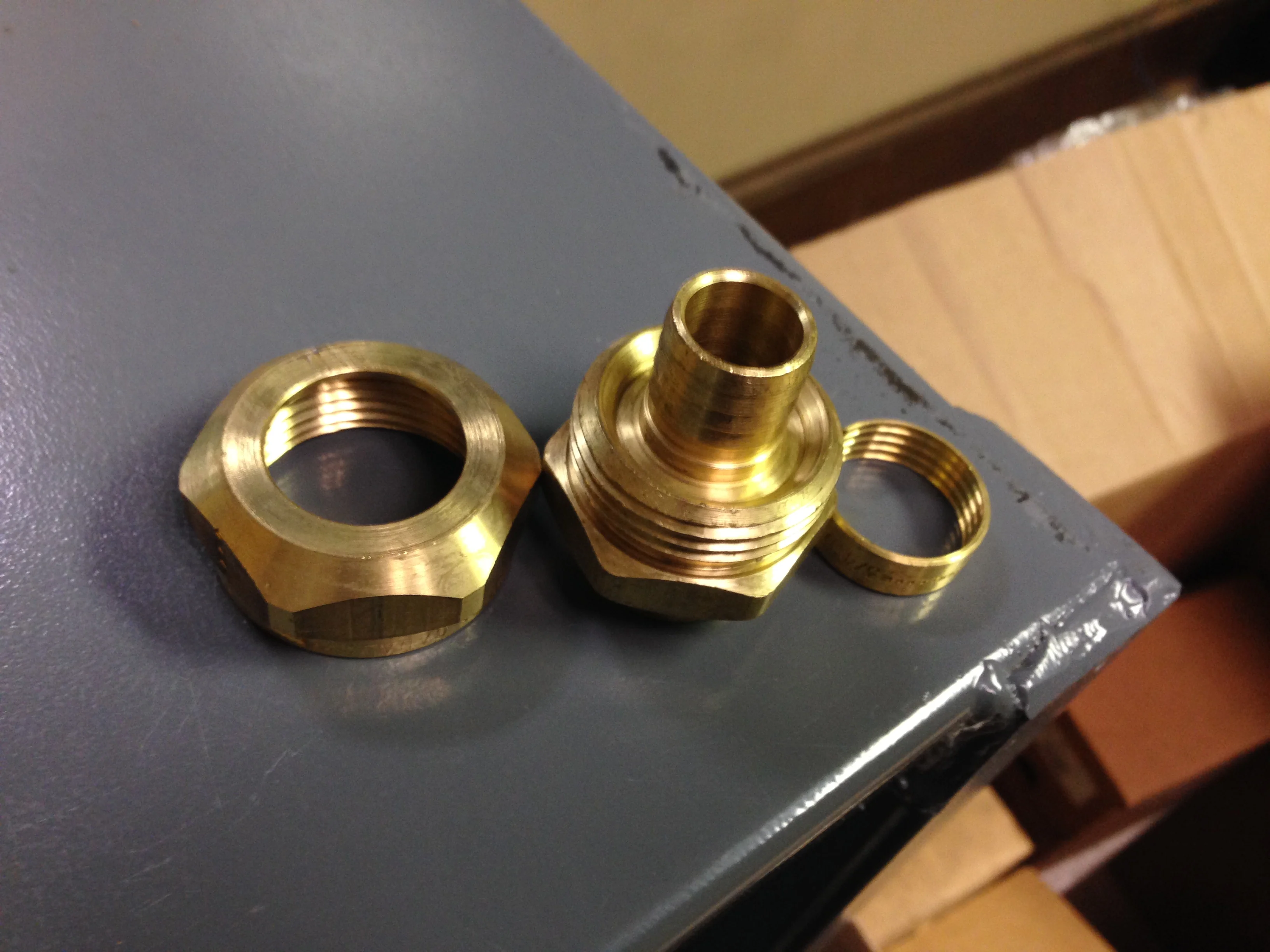 3/4" COMPRESSION NUT FITTING x 3/4" C ASSEMBLY - Image 2