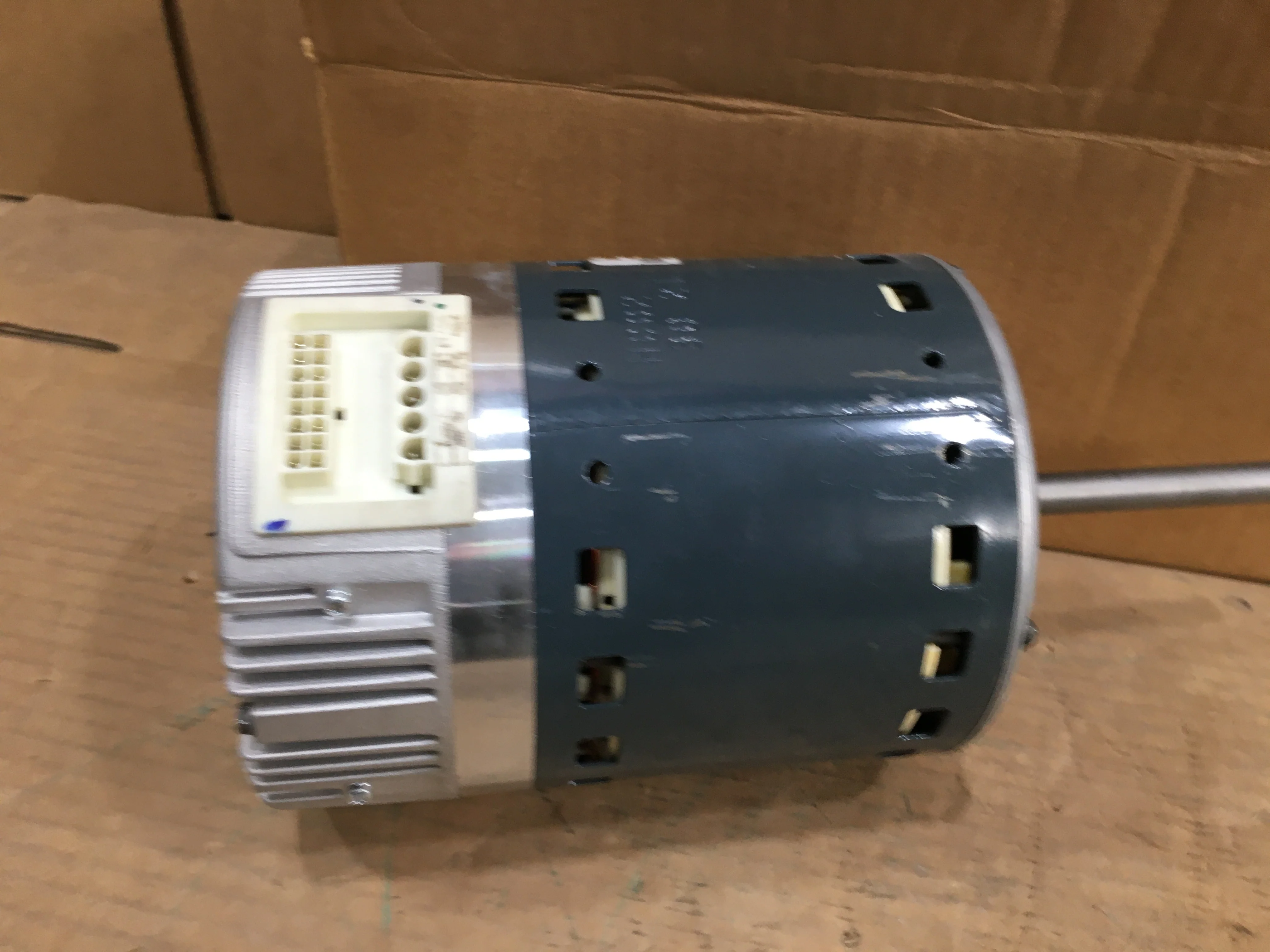 3/4 HP ECM Blower Motor 120-240/50-60/1 Variable Speed - Image 3