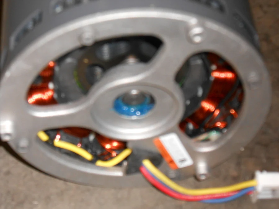 3/4 HP Electric Motor 120-240/50-60/1 - Image 4