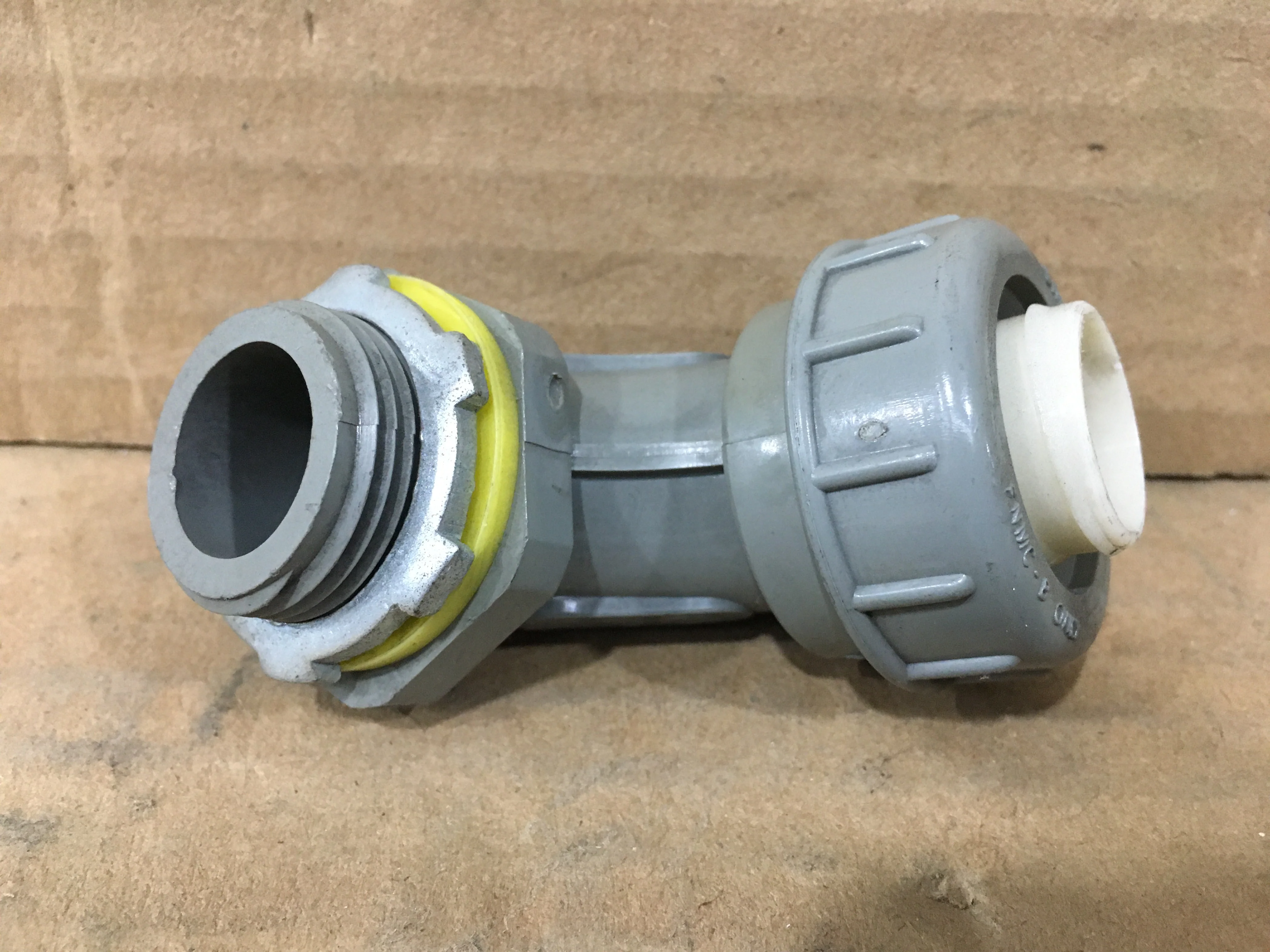3/4" NPT 90 DEGREES LIQUID TITE **SOLD INDIVIDUALLY** - Image 3