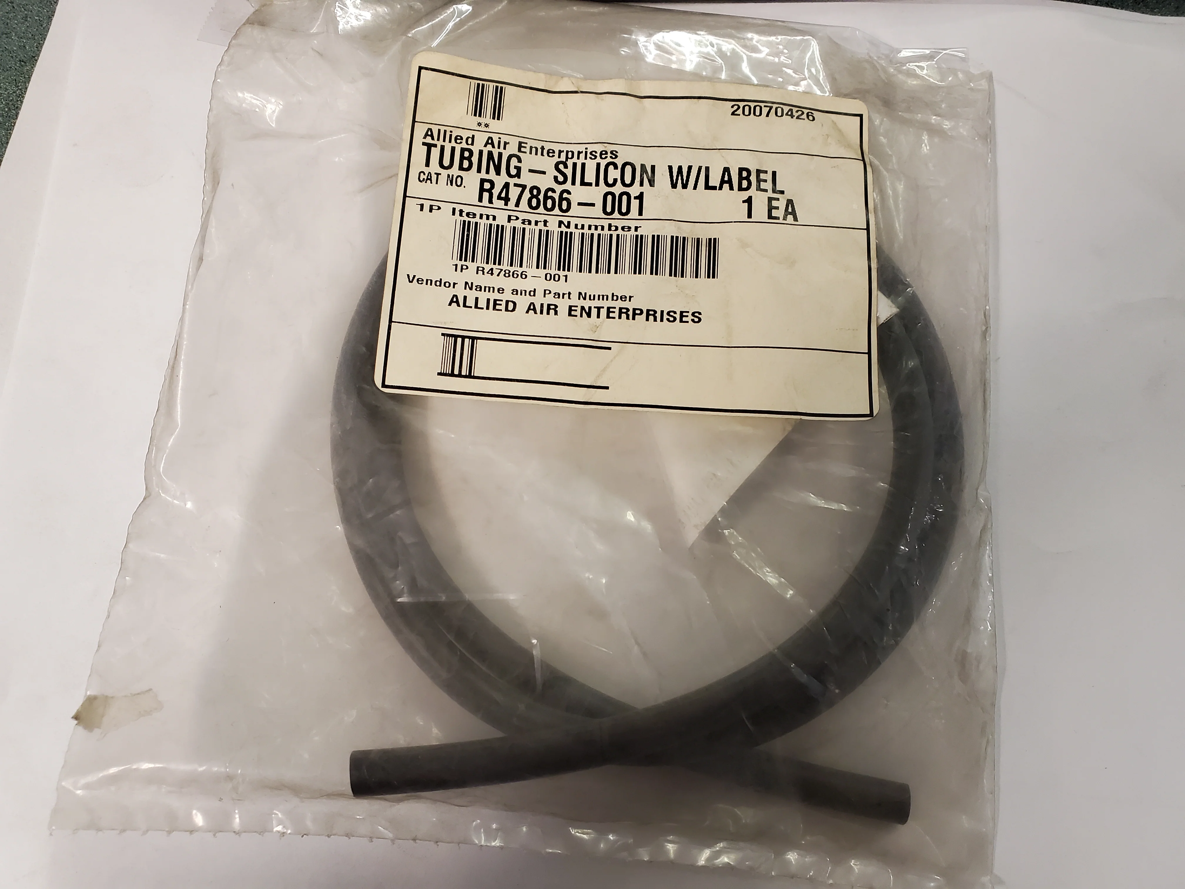 34" Silicon Tubing with Label - Image 4